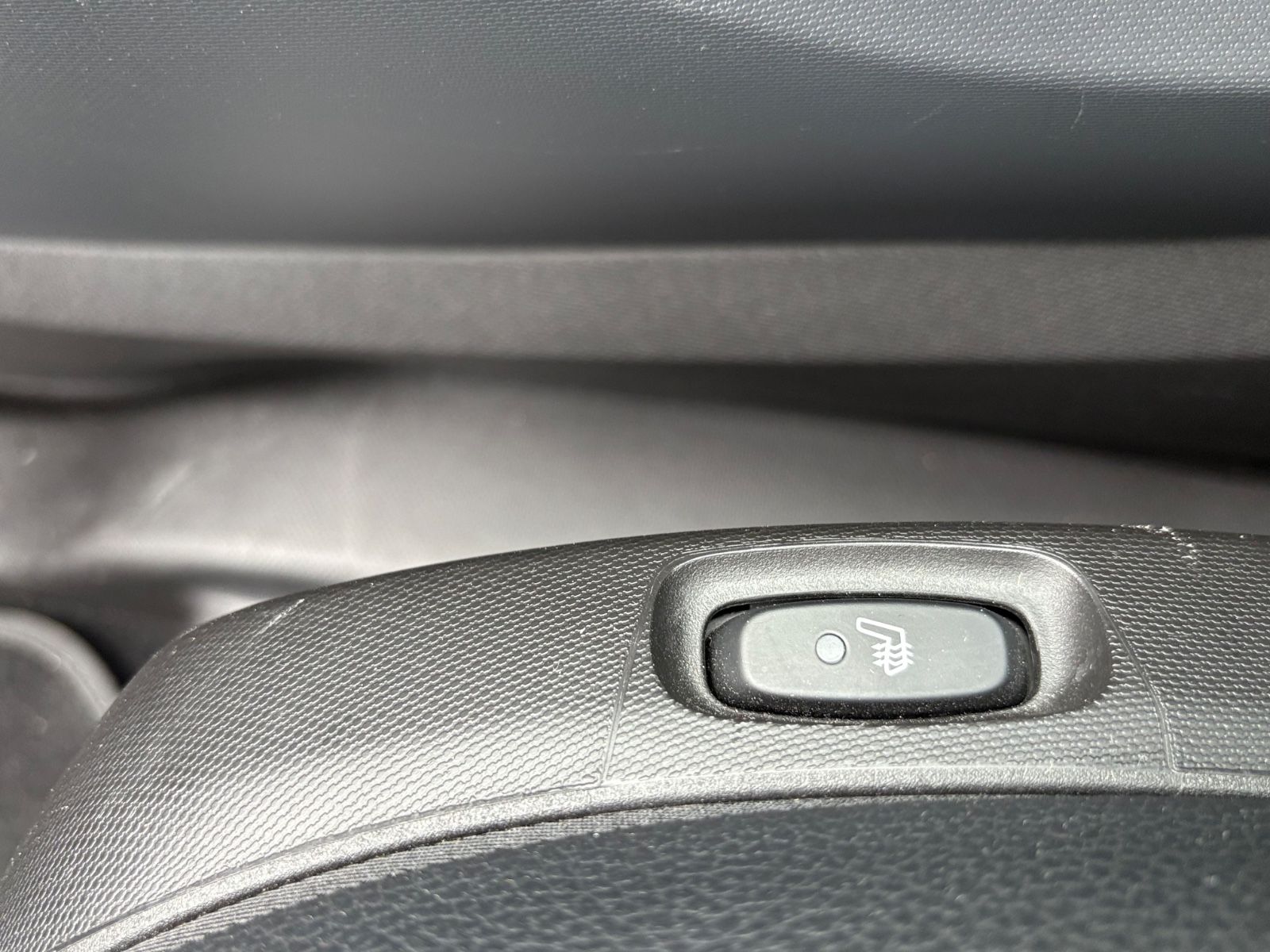 Fahrzeugabbildung Smart FORTWO*CABRIO*NAVI*KAMERA*SITZHEIZUNG*
