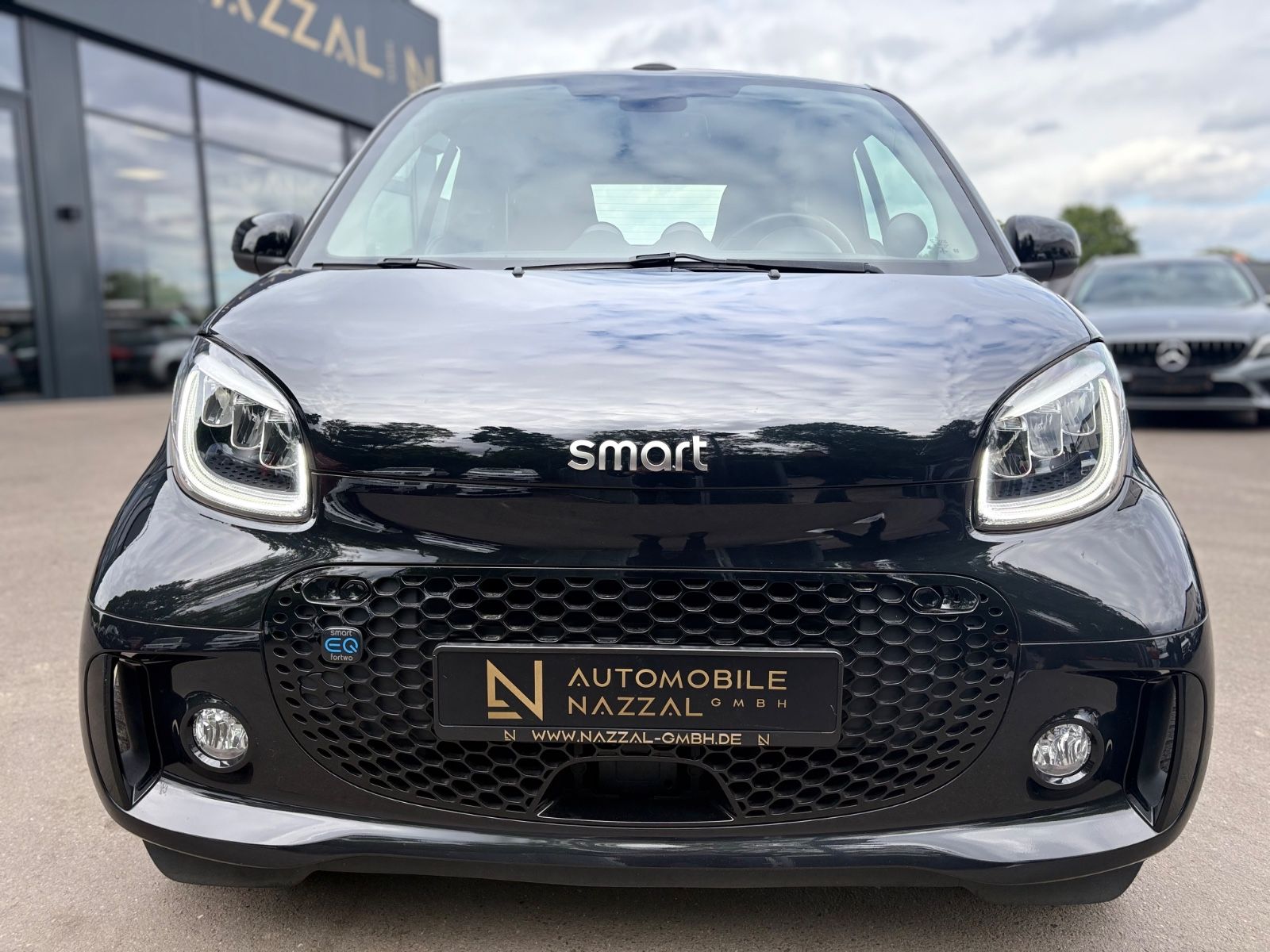 Fahrzeugabbildung Smart FORTWO*CABRIO*NAVI*KAMERA*SITZHEIZUNG*