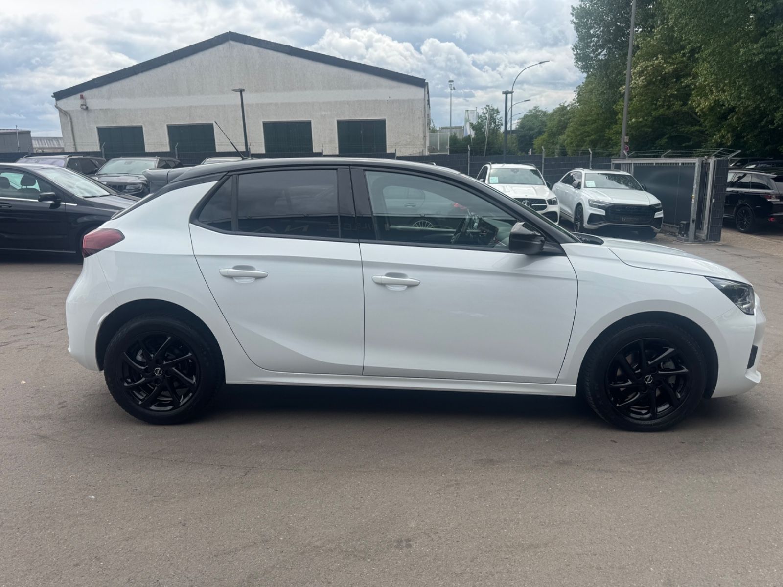 Fahrzeugabbildung Opel CORSA F GS LINE*AUTOMATIK*NAVI*LED*R-KAMERA*