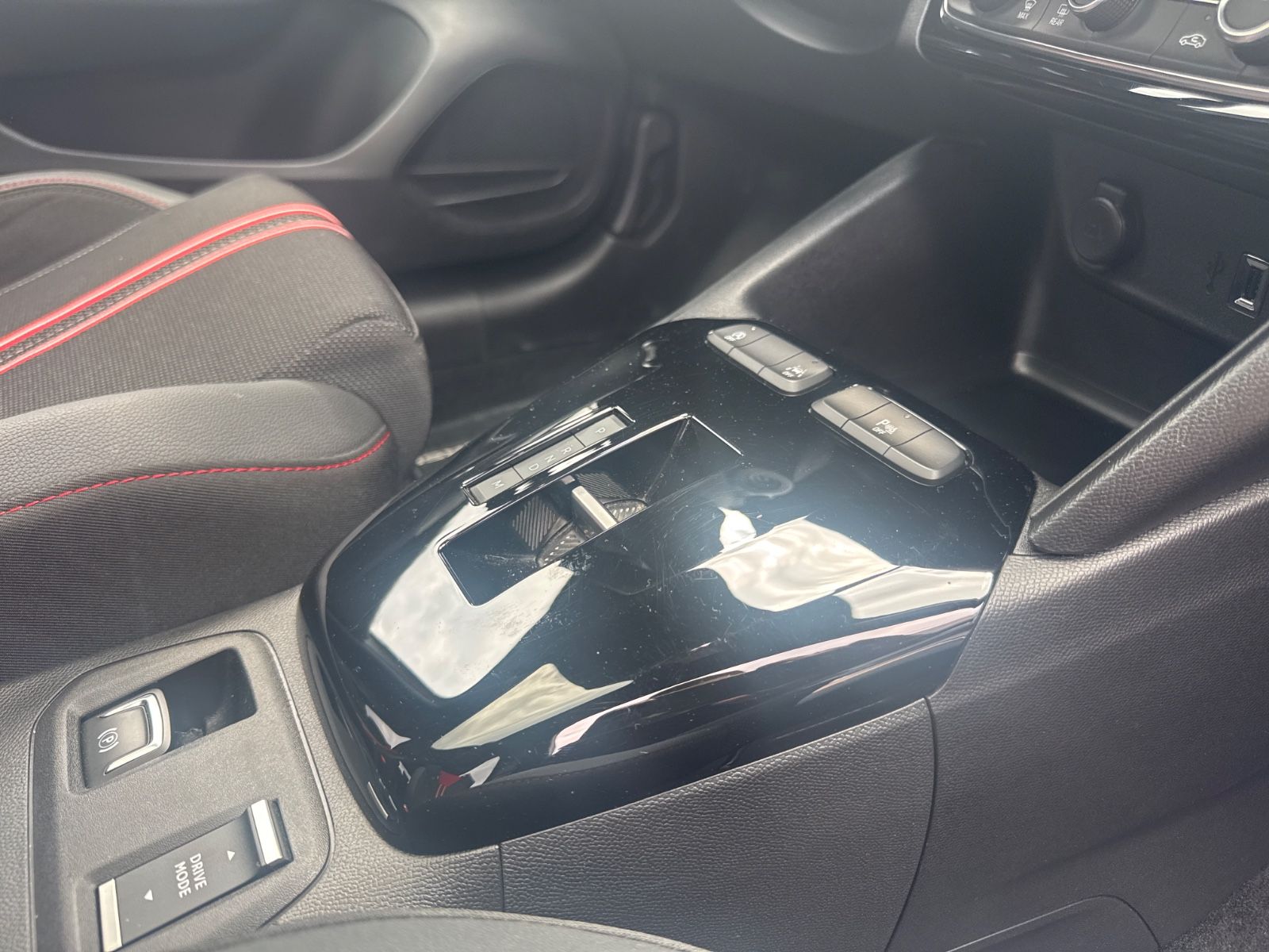 Fahrzeugabbildung Opel CORSA F GS LINE*AUTOMATIK*NAVI*LED*R-KAMERA*