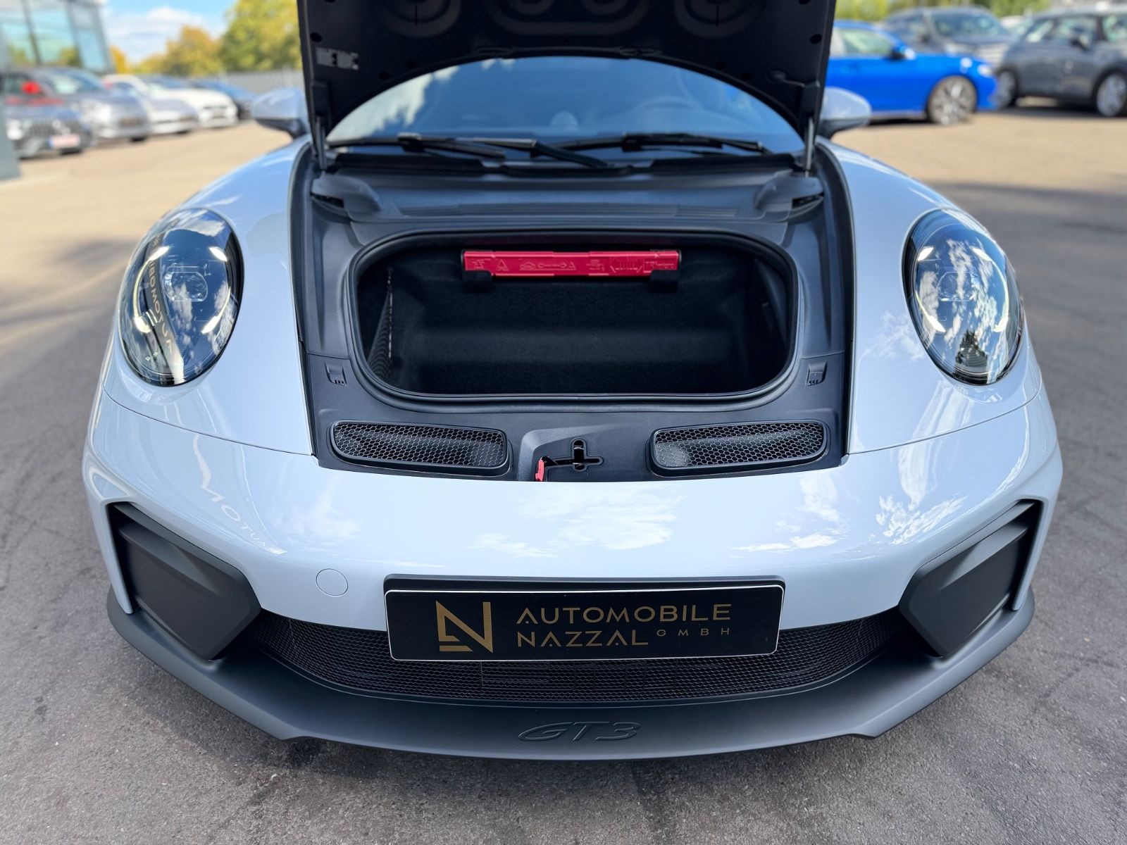 Fahrzeugabbildung Porsche 992 GT3 TOURING*LIFT*CARBON-SCHALENSITZE*4-SITZE