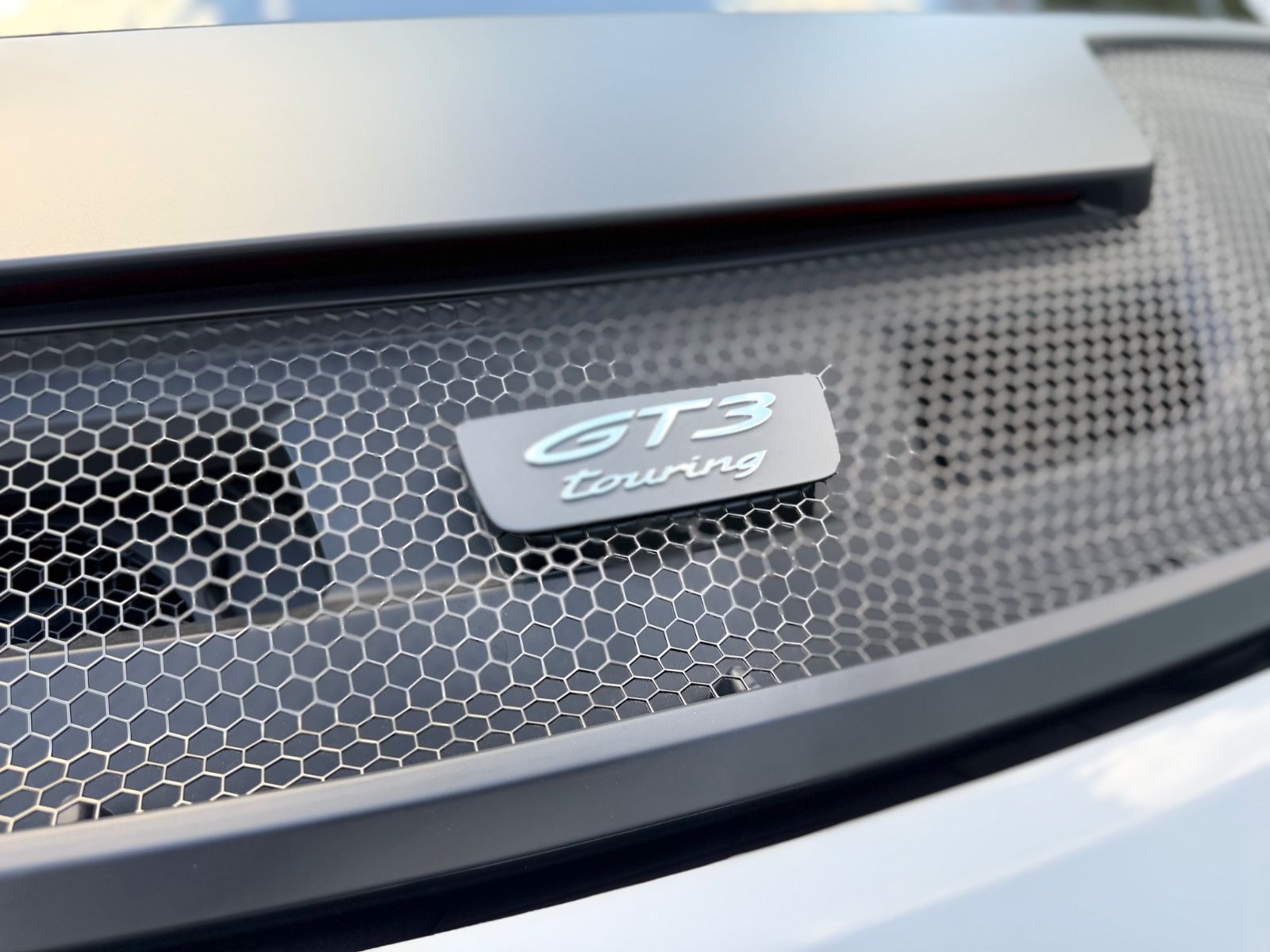 Fahrzeugabbildung Porsche 992 GT3 TOURING*LIFT*CARBON-SCHALENSITZE*4-SITZE