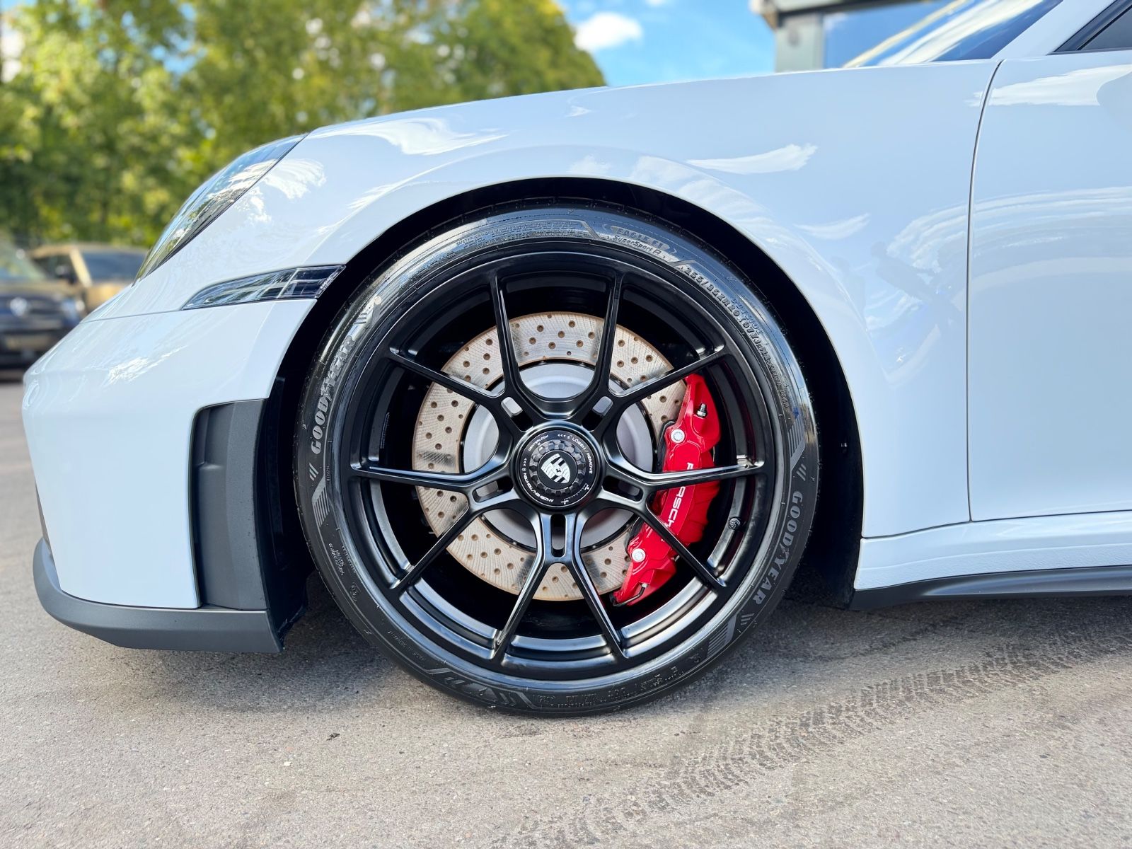 Fahrzeugabbildung Porsche 992 GT3 TOURING*LIFT*CARBON-SCHALENSITZE*4-SITZE