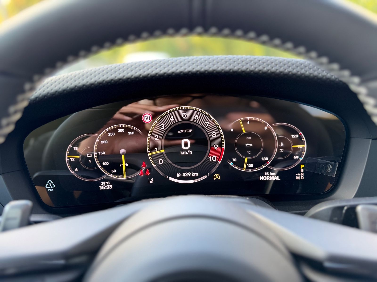 Fahrzeugabbildung Porsche 992 GT3 TOURING*LIFT*CARBON-SCHALENSITZE*4-SITZE