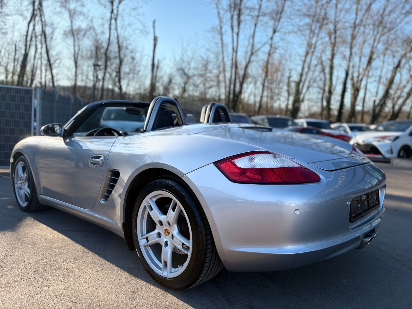 Fahrzeugabbildung Porsche BOXSTER*AUT*SPORT CHRONO*PASM*LEDER*SHZ*KAMERA*