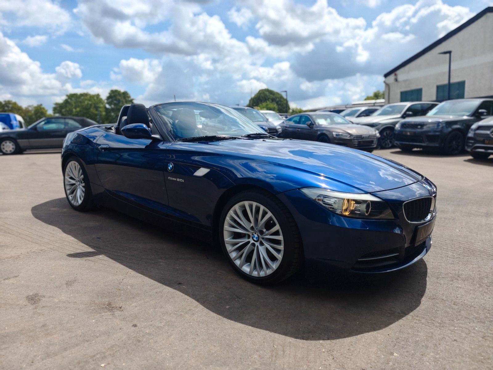Fahrzeugabbildung BMW Z4 ROADSTER sDrive 20i *FACELIFT*2. HD*AUT*NAVI*