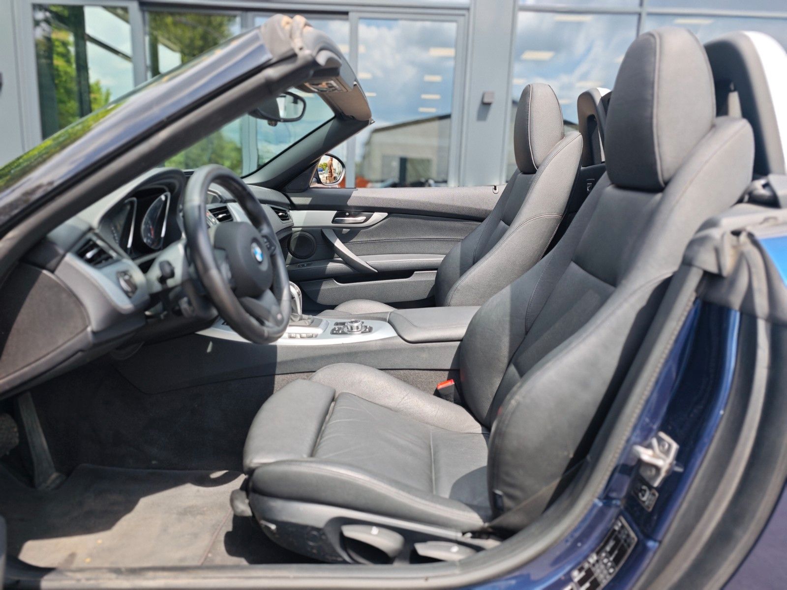 Fahrzeugabbildung BMW Z4 ROADSTER sDrive 20i *FACELIFT*2. HD*AUT*NAVI*