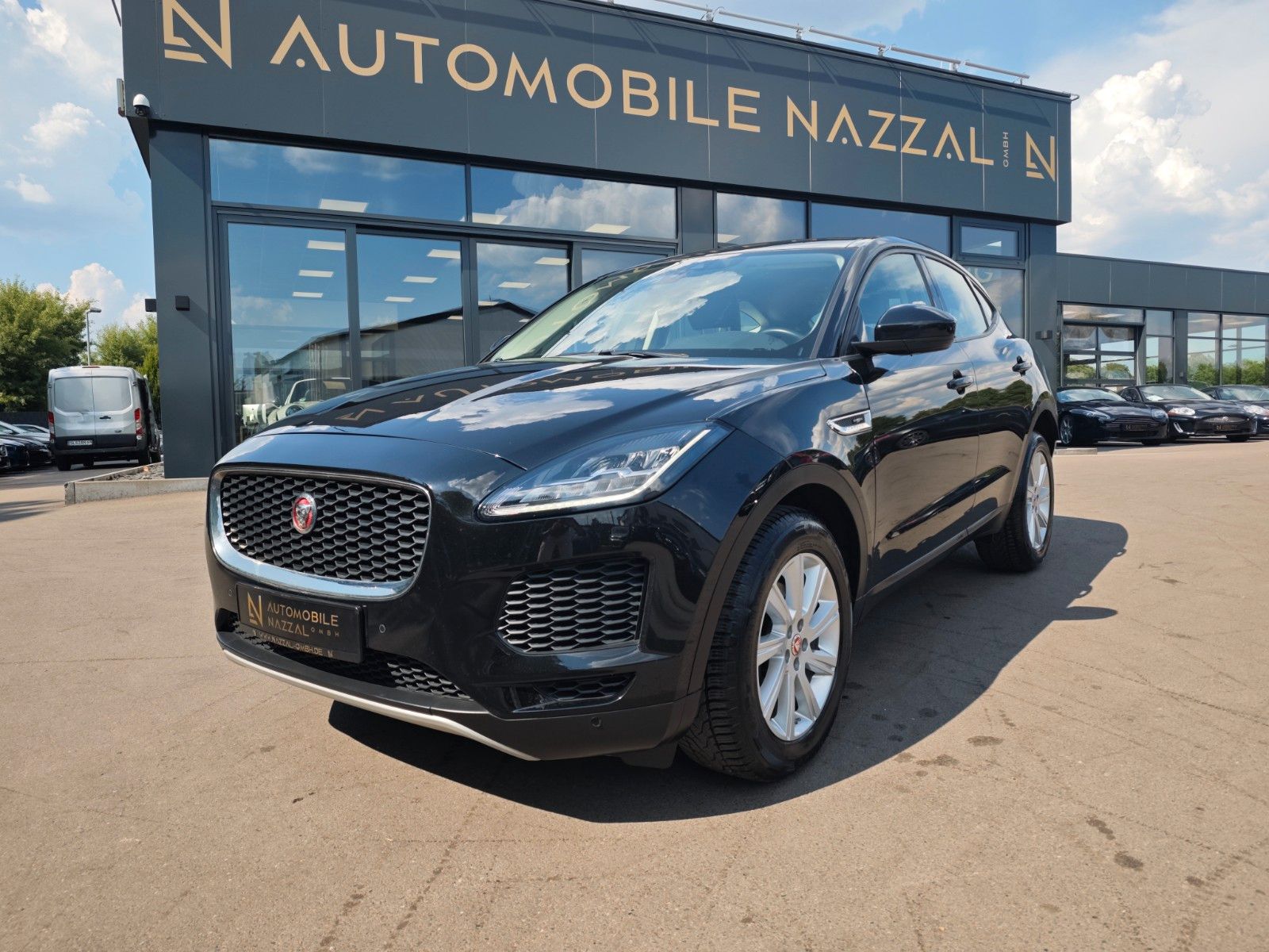 Jaguar E-PACE AWD*NAVI*KAMERA*SITZHEIZUNG*VOLL-LED*