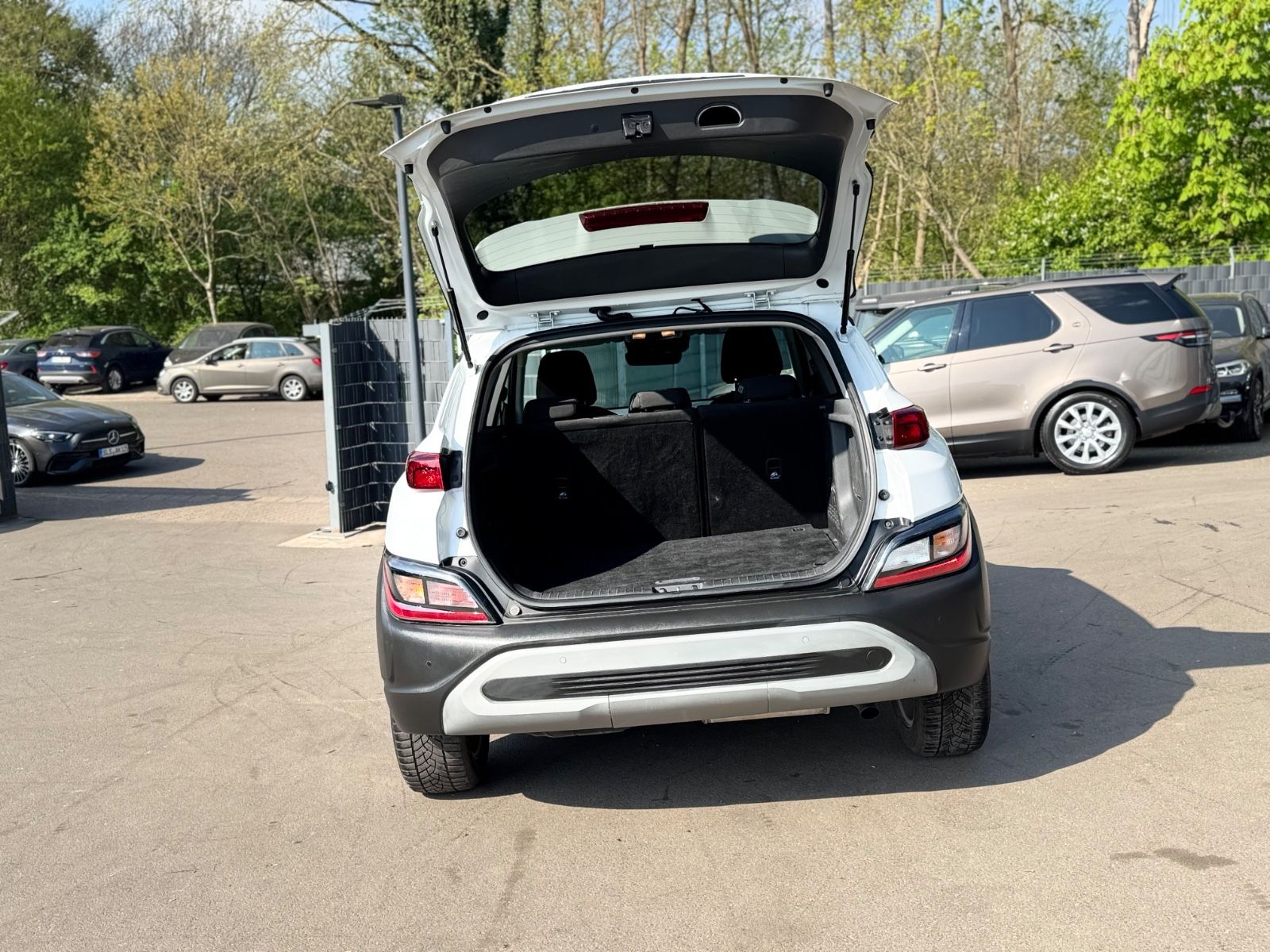 Fahrzeugabbildung Hyundai KONA 1.6 CRDI*FACELIFT*LED*NAVI*KAMERA*PDC*