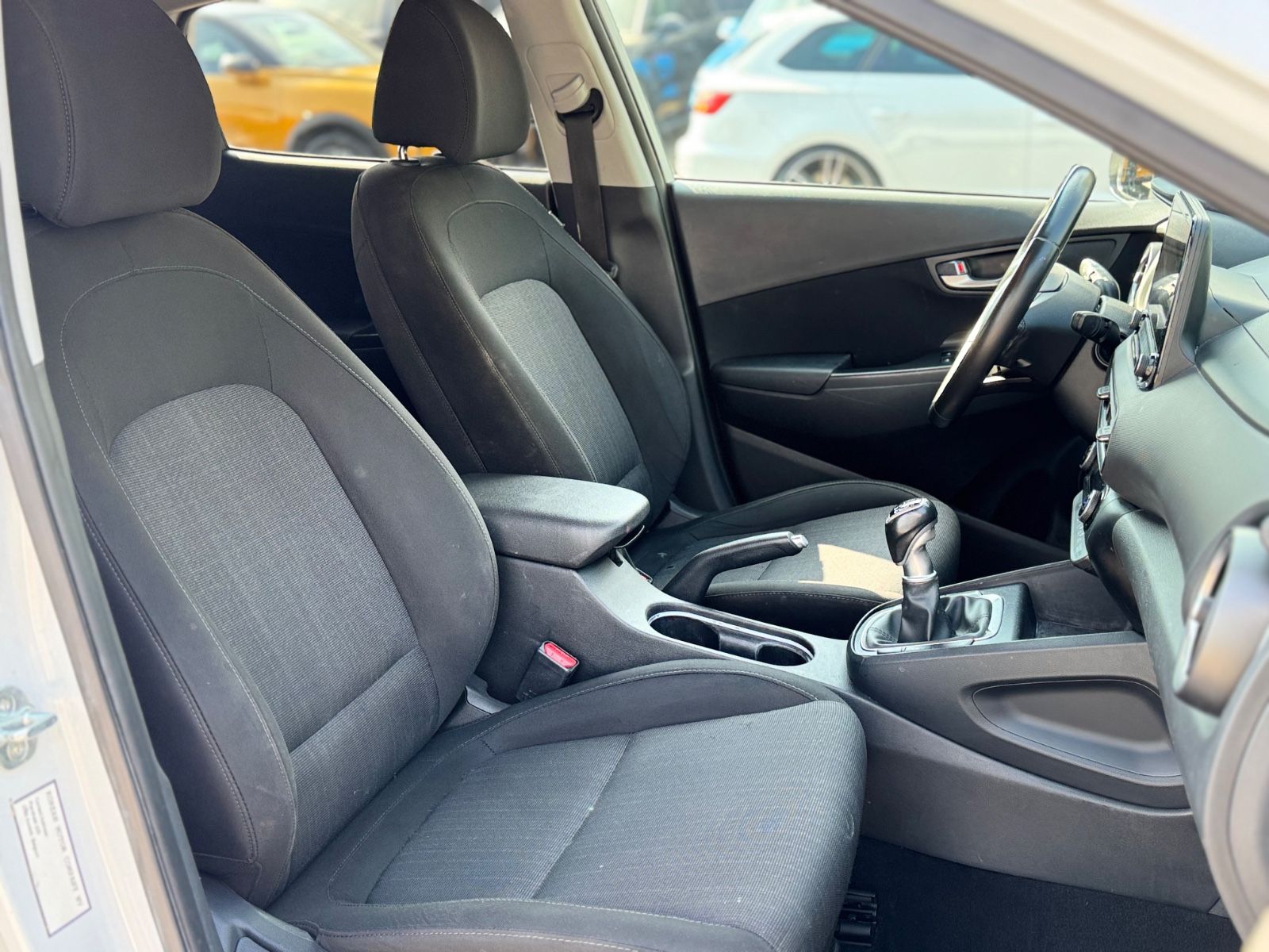 Fahrzeugabbildung Hyundai KONA 1.6 CRDI*FACELIFT*LED*NAVI*KAMERA*PDC*