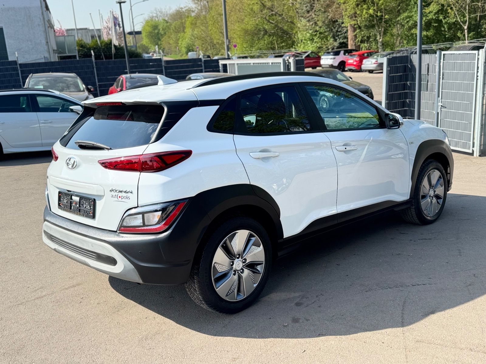 Fahrzeugabbildung Hyundai KONA 1.6 CRDI*FACELIFT*LED*NAVI*KAMERA*PDC*