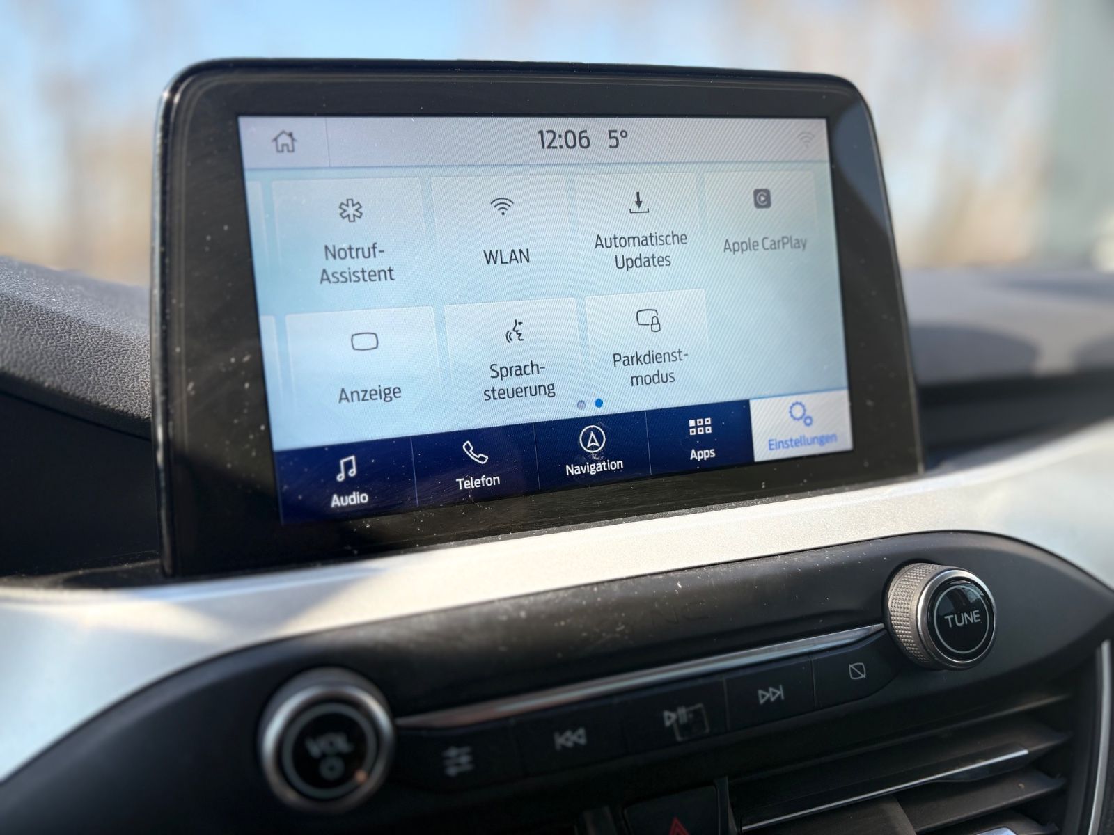 Fahrzeugabbildung Ford FOCUS LIM*WINTERPAKET*LED*NAVI*1.HAND*TOP*