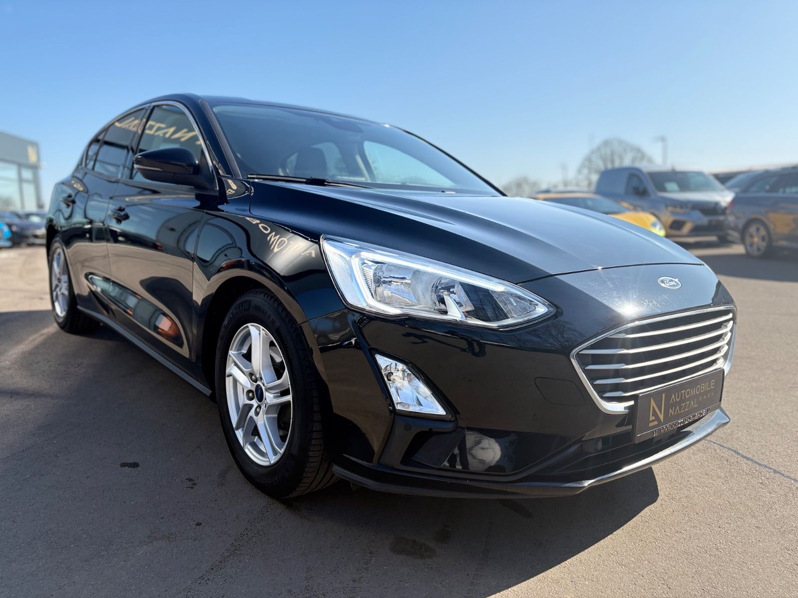 Fahrzeugabbildung Ford FOCUS LIM*WINTERPAKET*LED*NAVI*1.HAND*TOP*