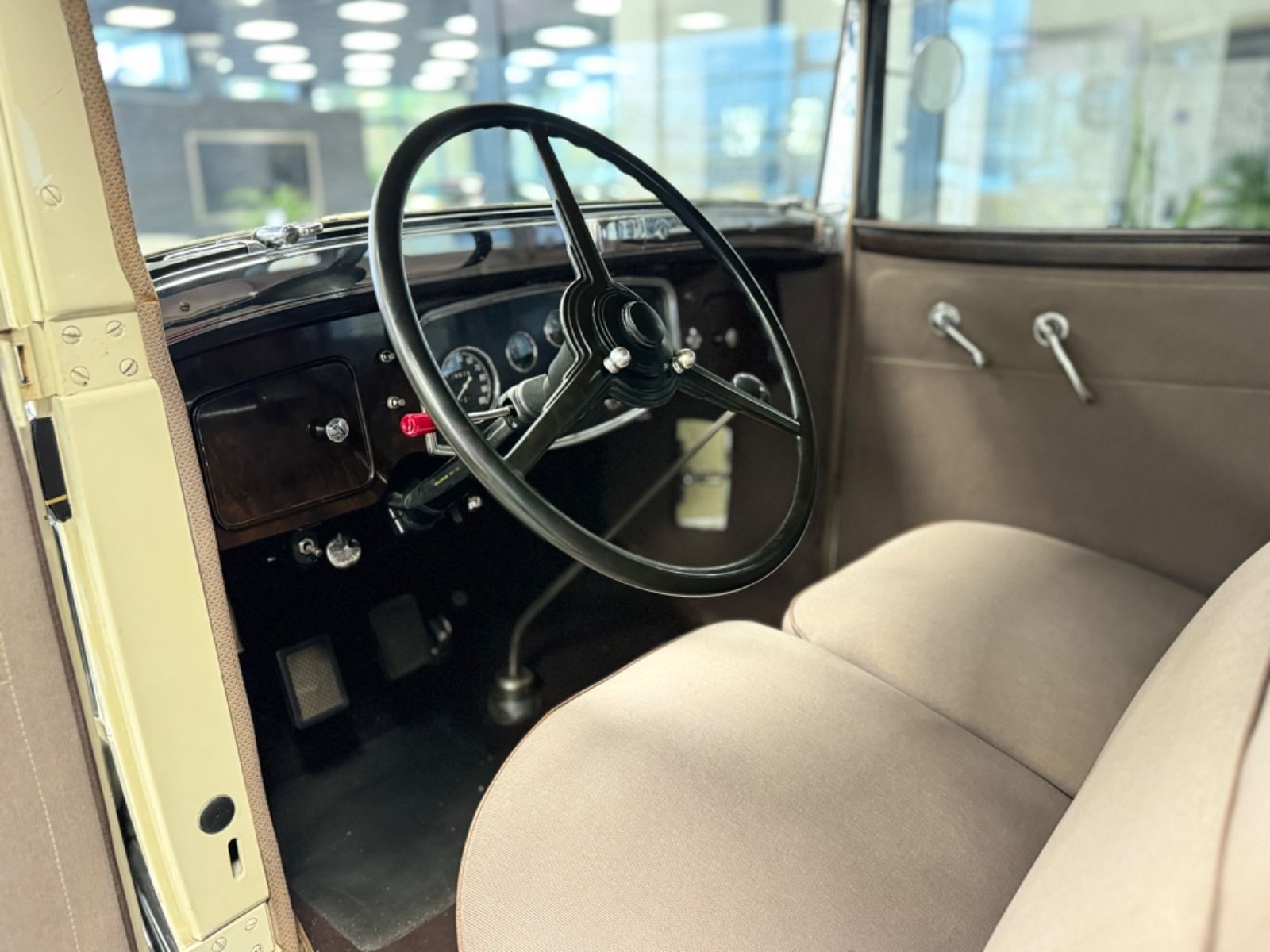 Fahrzeugabbildung PACKARD 901 503 STANDARD EIGHT SEDAN*ORIGINAL*