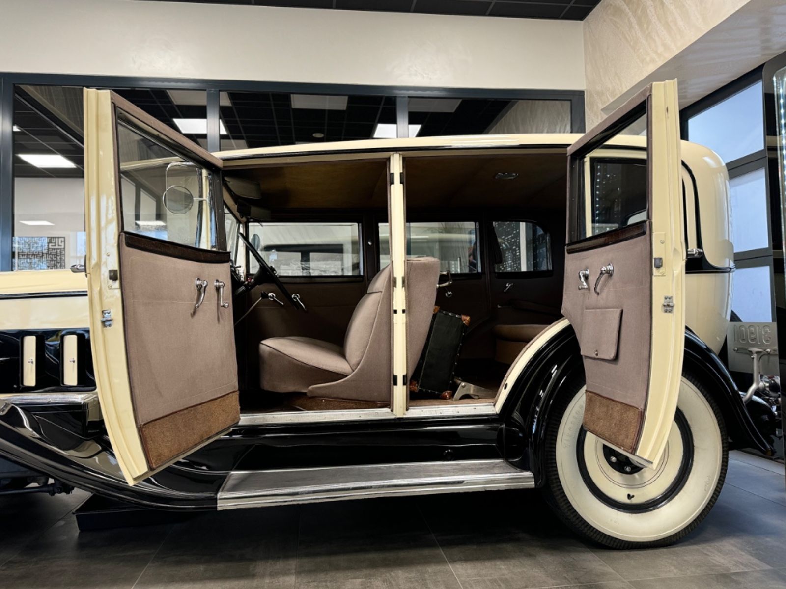 Fahrzeugabbildung PACKARD 901 503 STANDARD EIGHT SEDAN*ORIGINAL*