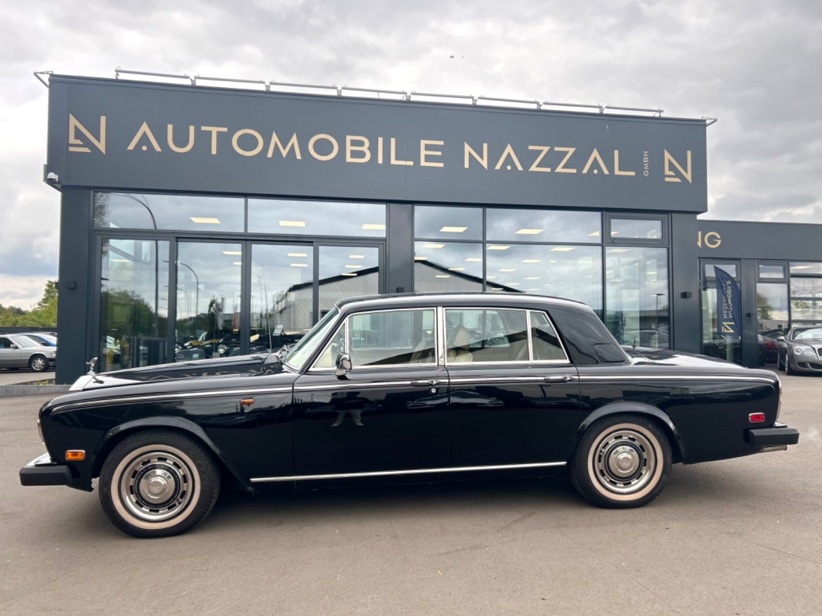 Fahrzeugabbildung Rolls-Royce SILVER SHADOW II 6,6l*TOP*LEDER*ORIGINAL ZUSTAND