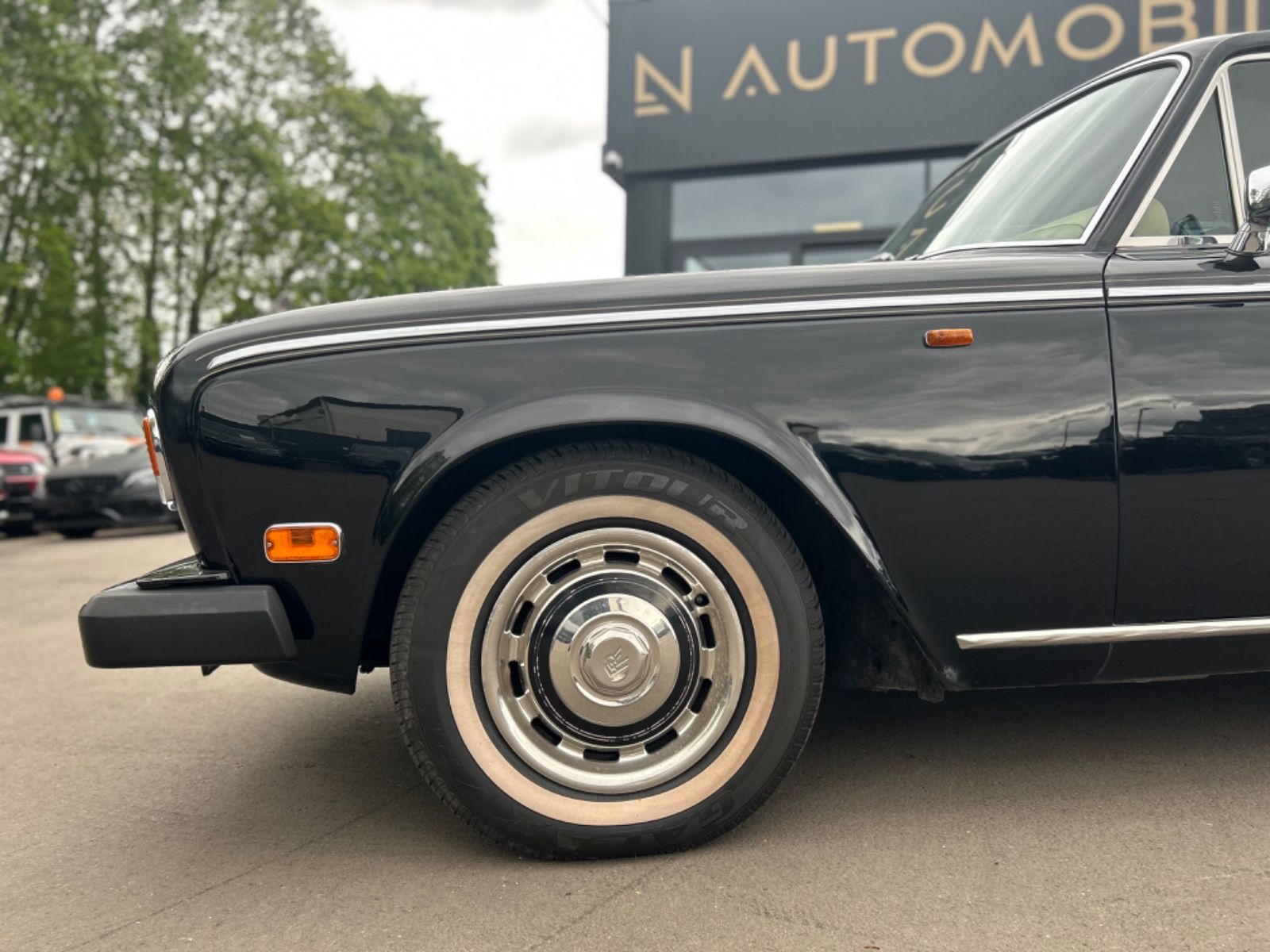 Fahrzeugabbildung Rolls-Royce SILVER SHADOW II 6,6l*TOP*LEDER*ORIGINAL ZUSTAND