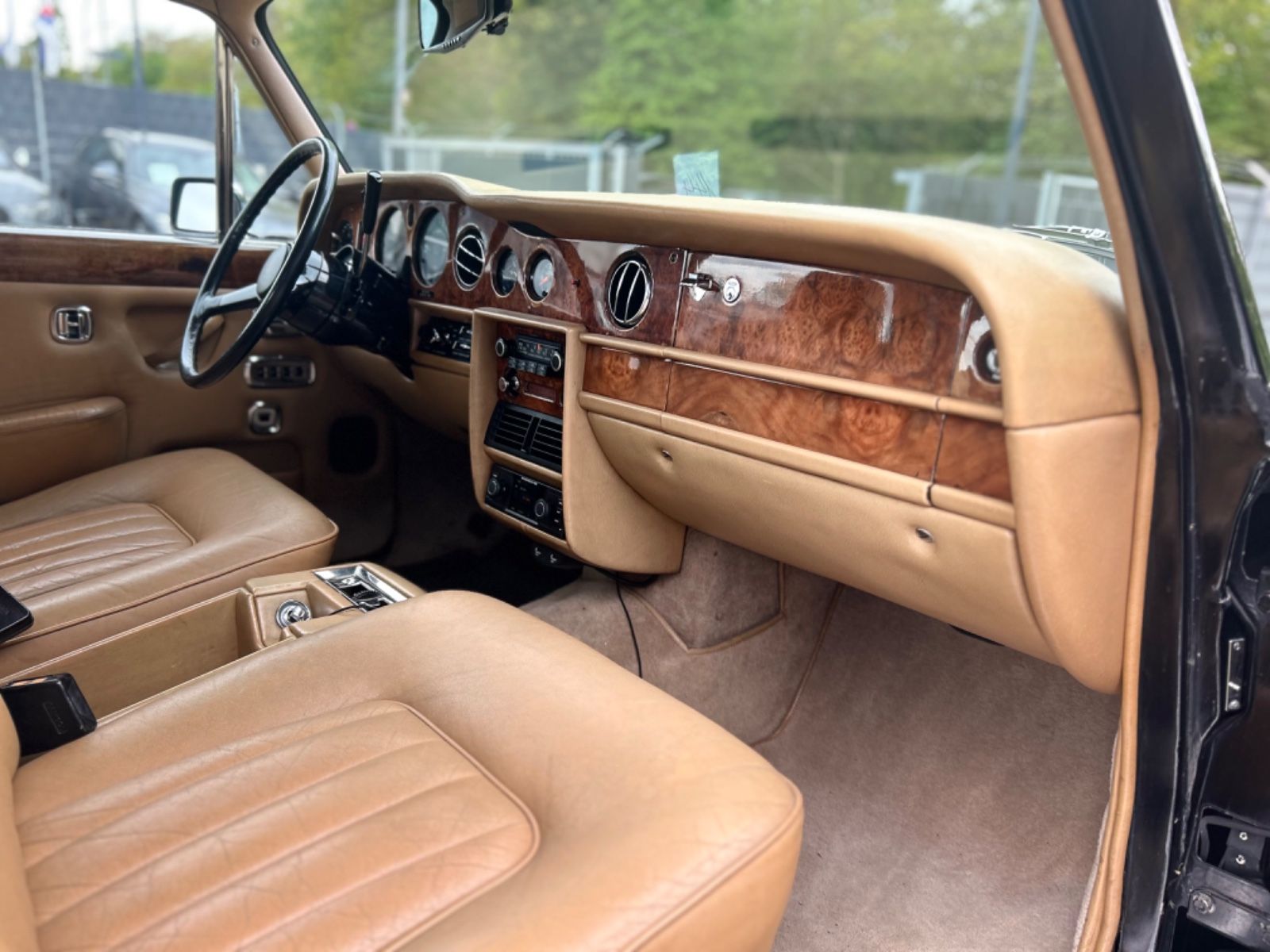Fahrzeugabbildung Rolls-Royce SILVER SHADOW II 6,6l*TOP*LEDER*ORIGINAL ZUSTAND
