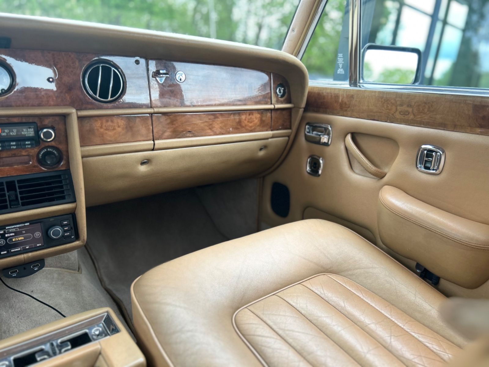 Fahrzeugabbildung Rolls-Royce SILVER SHADOW II 6,6l*TOP*LEDER*ORIGINAL ZUSTAND
