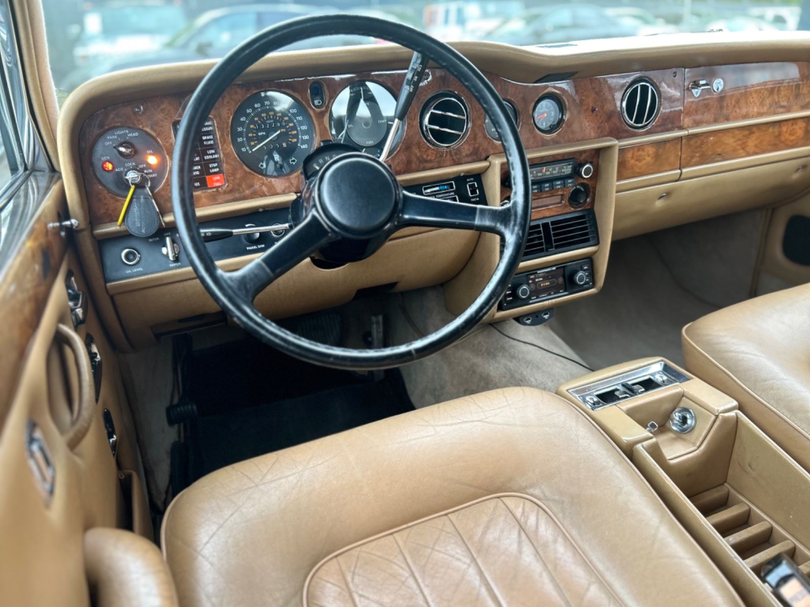 Fahrzeugabbildung Rolls-Royce SILVER SHADOW II 6,6l*TOP*LEDER*ORIGINAL ZUSTAND