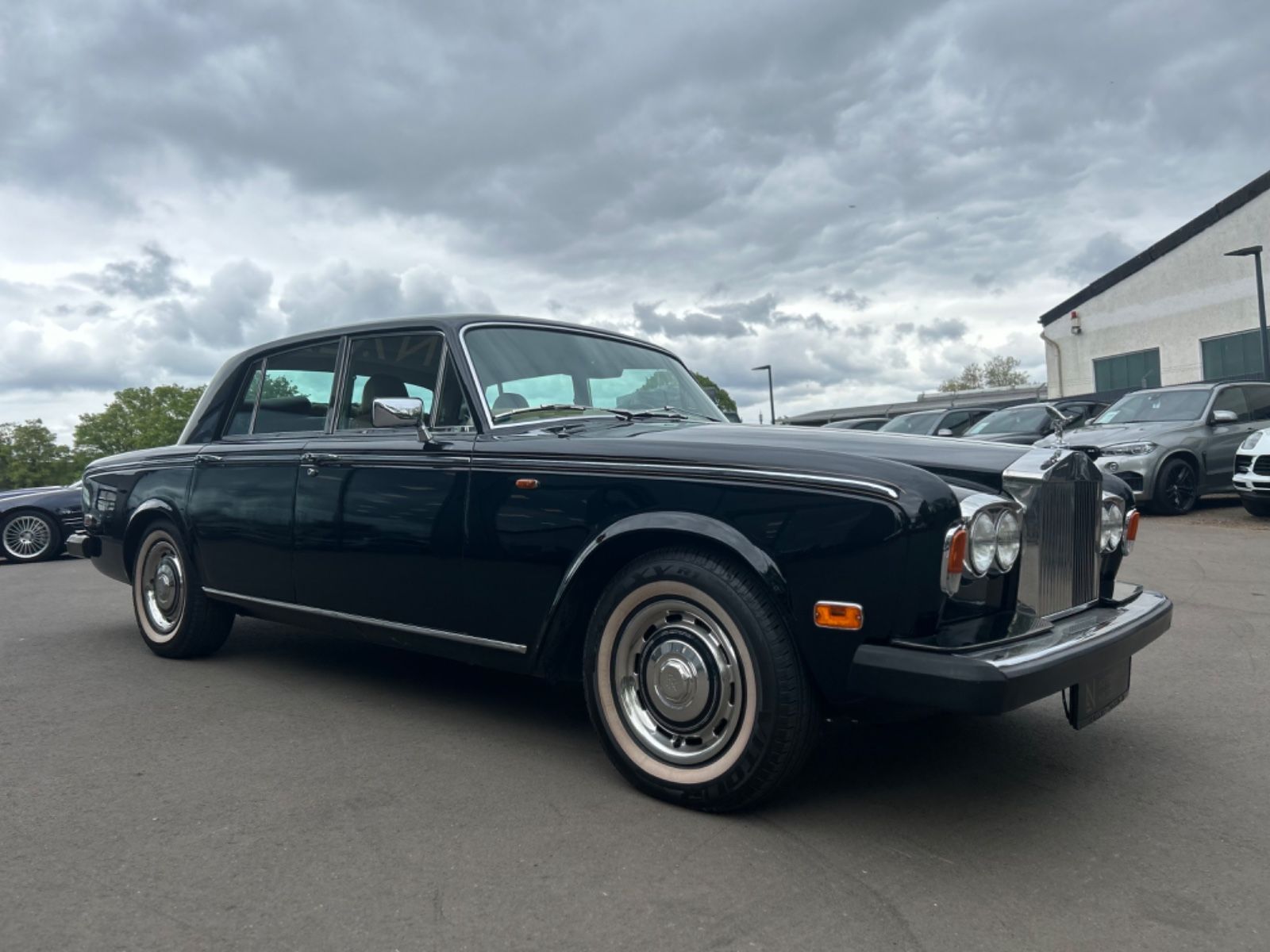 Fahrzeugabbildung Rolls-Royce SILVER SHADOW II 6,6l*TOP*LEDER*ORIGINAL ZUSTAND