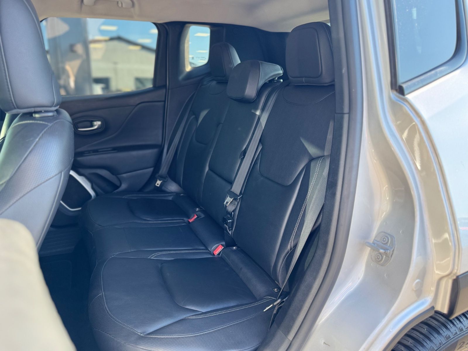 Fahrzeugabbildung Jeep RENEGADE 1.4 TURBO LIMITED*LEDER*NAVI*1.HAND*