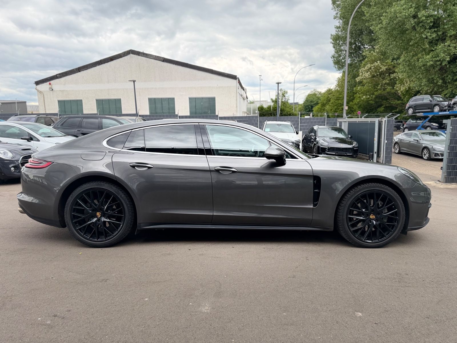 Fahrzeugabbildung Porsche PANAMERA 4S*SOFTCLOSE*PANORAMA*APPROVED:06.27*