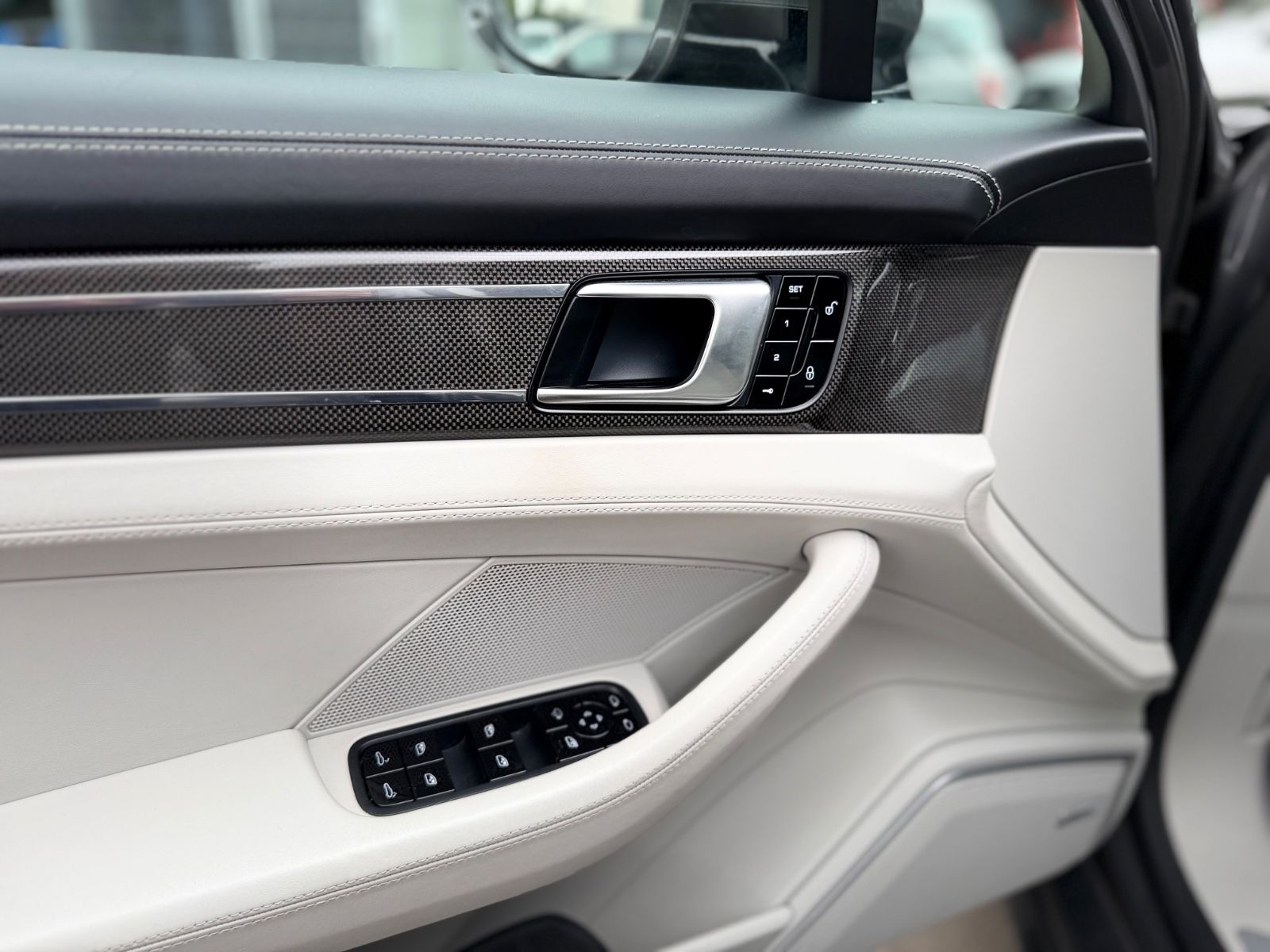 Fahrzeugabbildung Porsche PANAMERA 4S*SOFTCLOSE*PANORAMA*APPROVED:06.27*