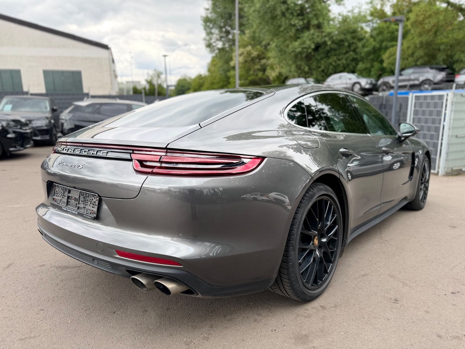Fahrzeugabbildung Porsche PANAMERA 4S*SOFTCLOSE*PANORAMA*APPROVED:06.27*