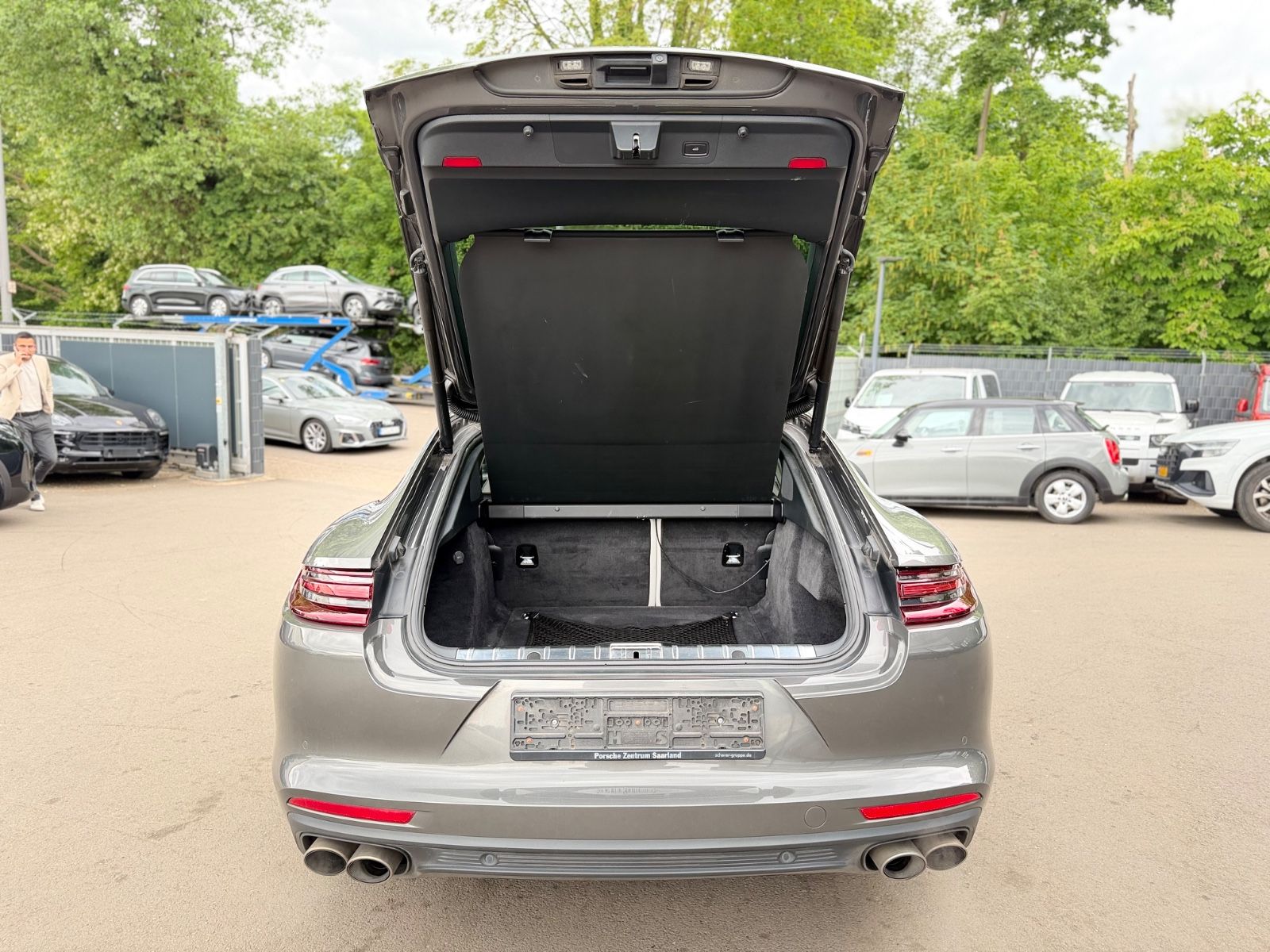 Fahrzeugabbildung Porsche PANAMERA 4S*SOFTCLOSE*PANORAMA*APPROVED:06.27*