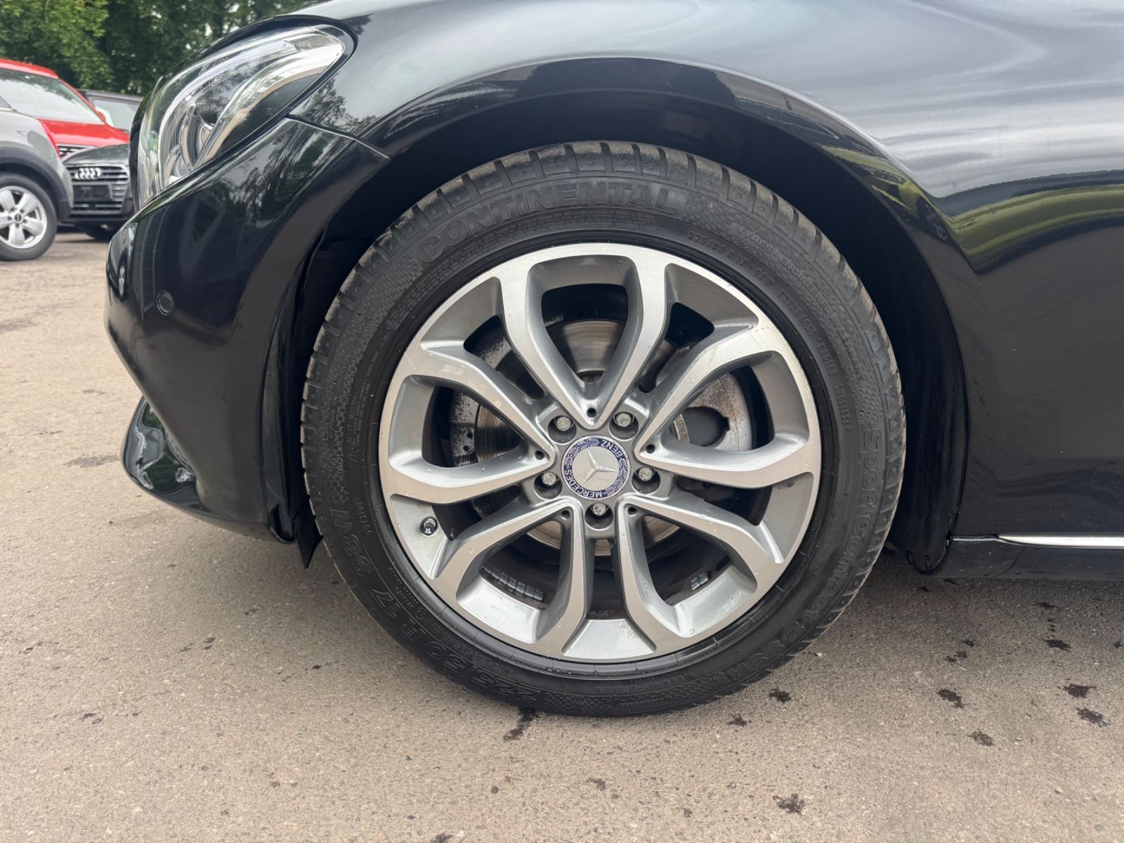 Fahrzeugabbildung Mercedes-Benz C 200 AVANTGARDE T-MODELL *AUT*LED*NAVI*ALU*