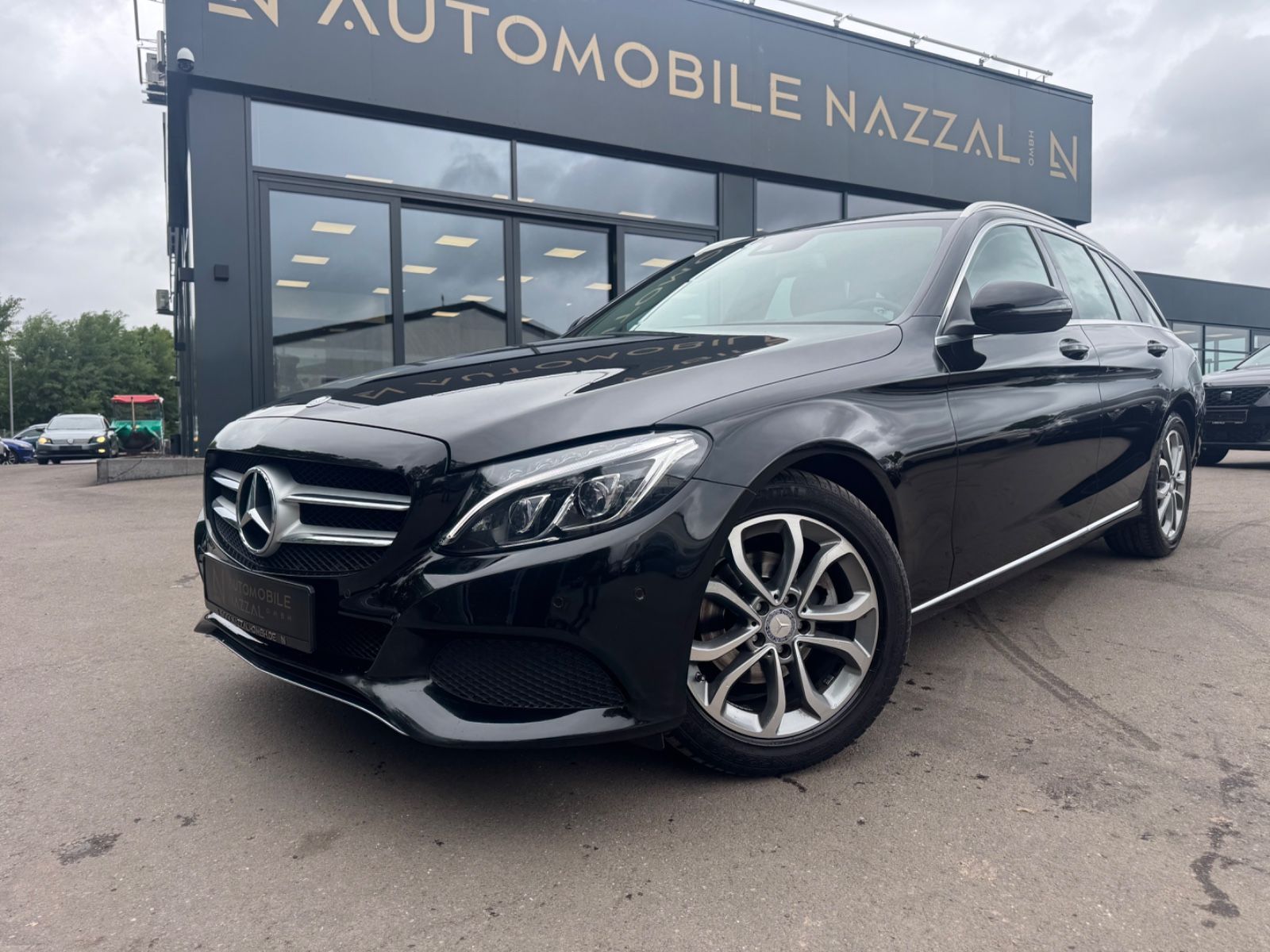 Fahrzeugabbildung Mercedes-Benz C 200 AVANTGARDE T-MODELL *AUT*LED*NAVI*ALU*