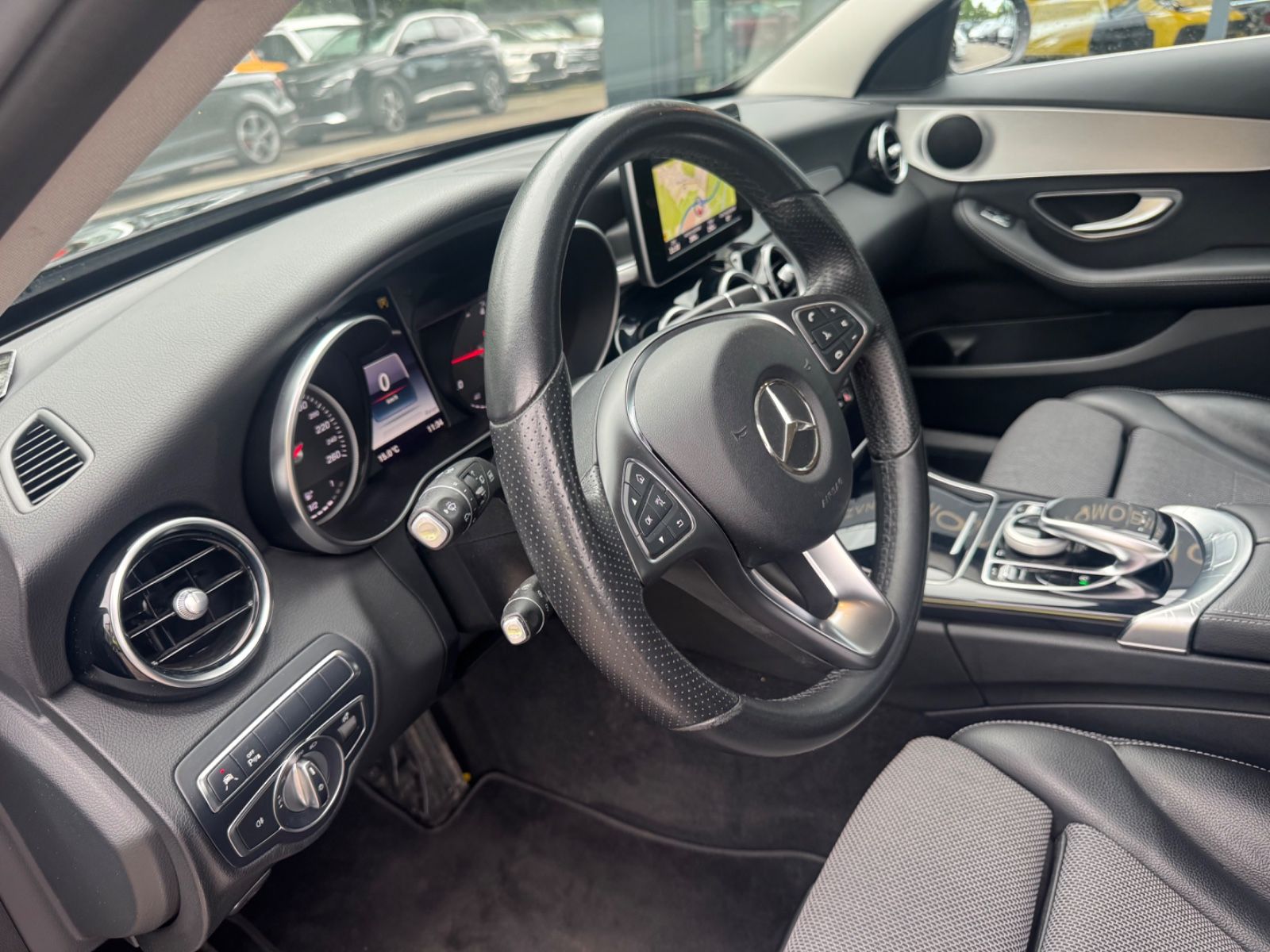 Fahrzeugabbildung Mercedes-Benz C 200 AVANTGARDE T-MODELL *AUT*LED*NAVI*ALU*