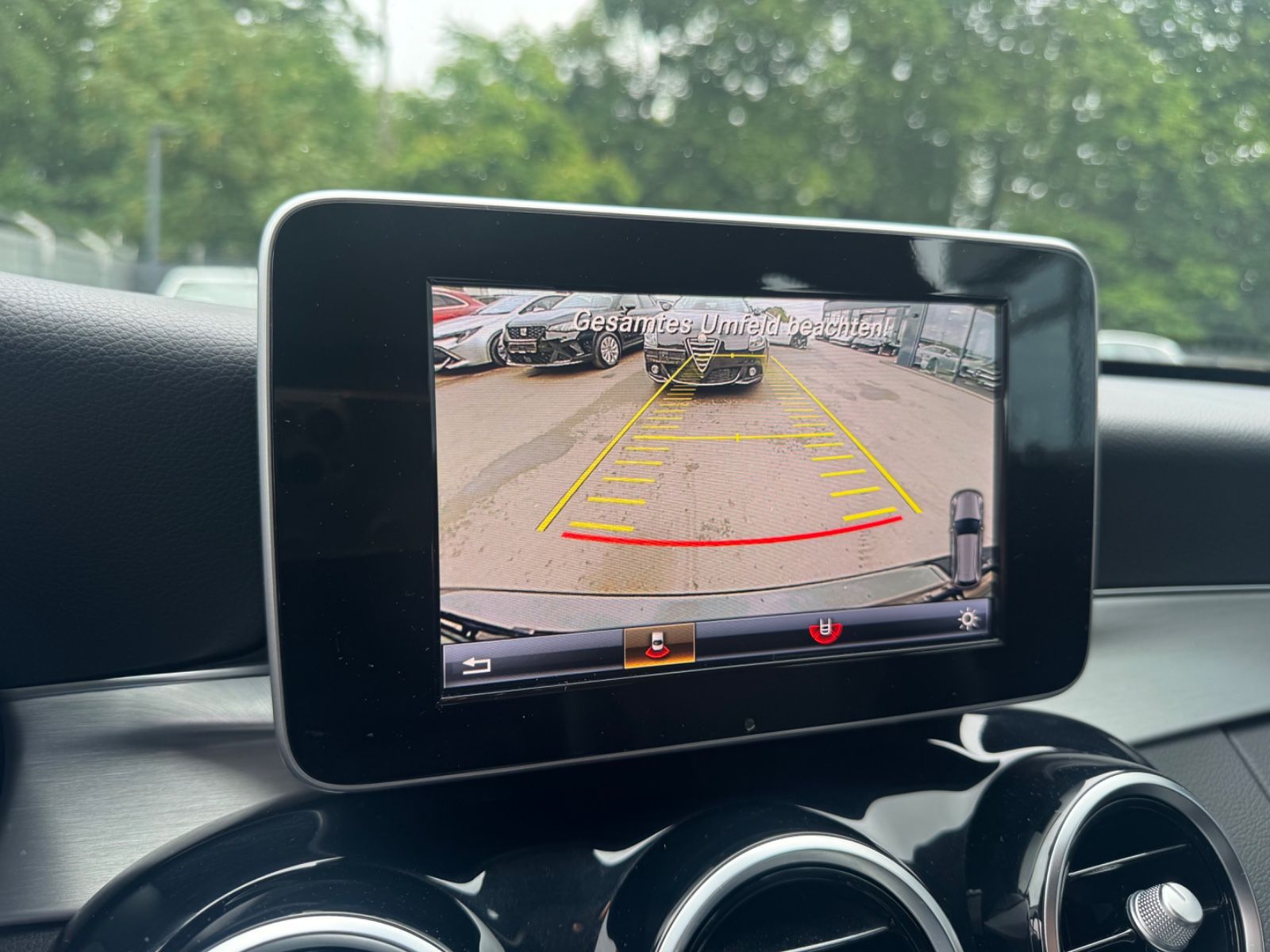 Fahrzeugabbildung Mercedes-Benz C 200 AVANTGARDE T-MODELL *AUT*LED*NAVI*ALU*
