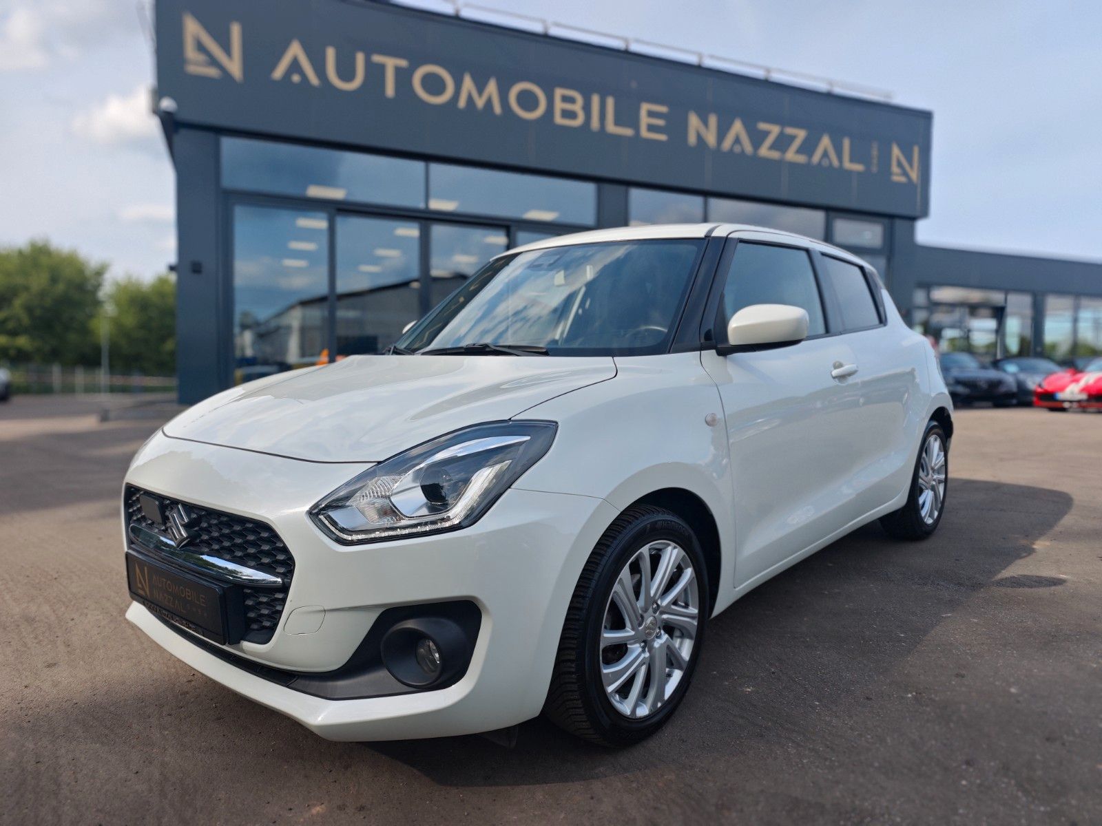Fahrzeugabbildung Suzuki SWIFT COMFORT*AUTOMATIK*KAM*KLIMA*ALU*NAVI*