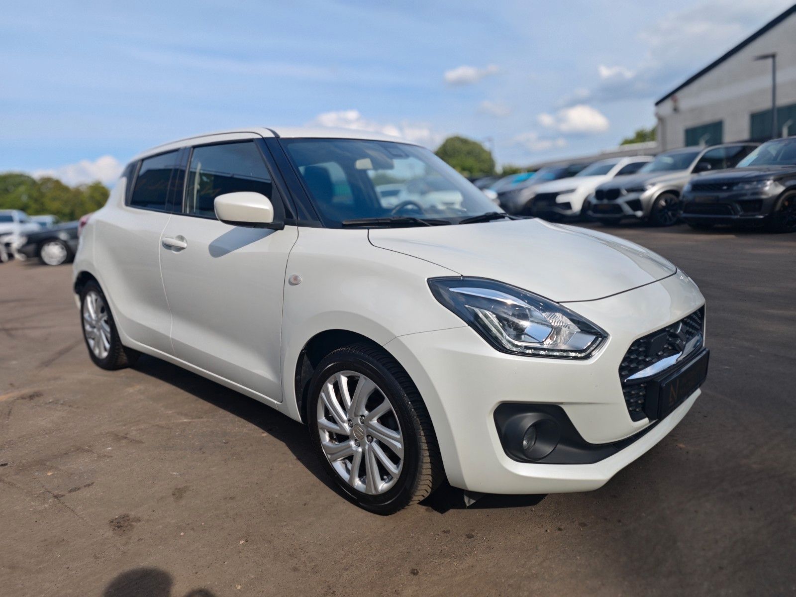 Fahrzeugabbildung Suzuki SWIFT COMFORT*AUTOMATIK*KAM*KLIMA*ALU*NAVI*