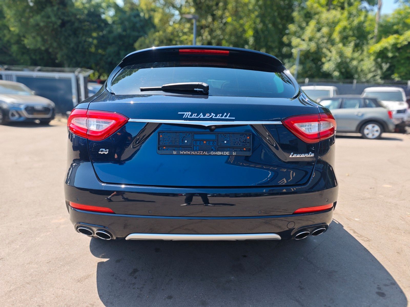 Fahrzeugabbildung Maserati LEVANTE DIESEL *PANO*AUT*LEDER*NAVI*KAM*LUFT*