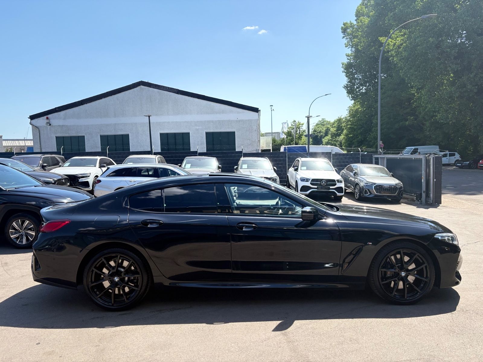 Fahrzeugabbildung BMW 840i xDrive M-SPORT*GRAN COUPE*SOFT*PANO*SHADOW*