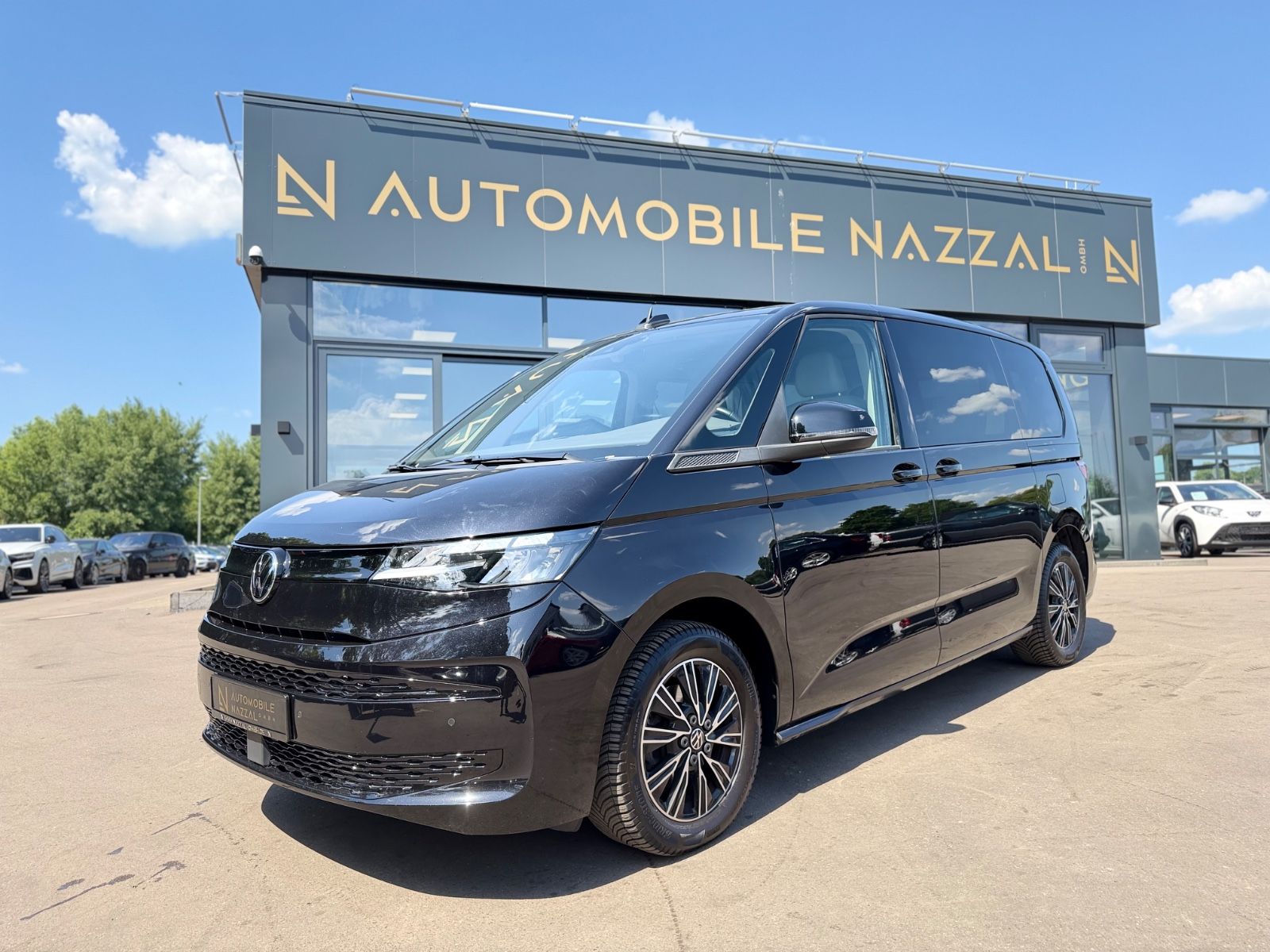 Volkswagen T7 MULTIVAN*AUT.*2XSCHIEBETÜREN*AHK*LED*7.SITZER