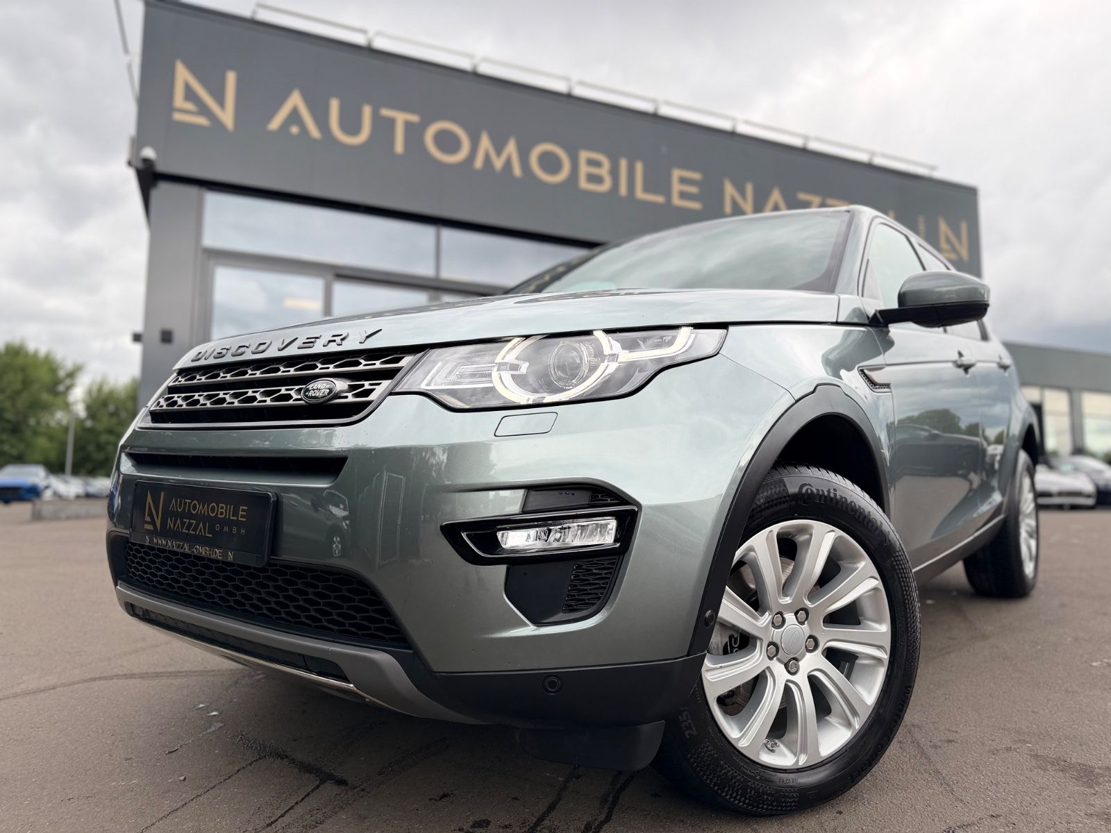 Fahrzeugabbildung Land Rover DISCOVERY SPORT SE AWD*AUT*XENON*AHK*NAVI*MERIDA