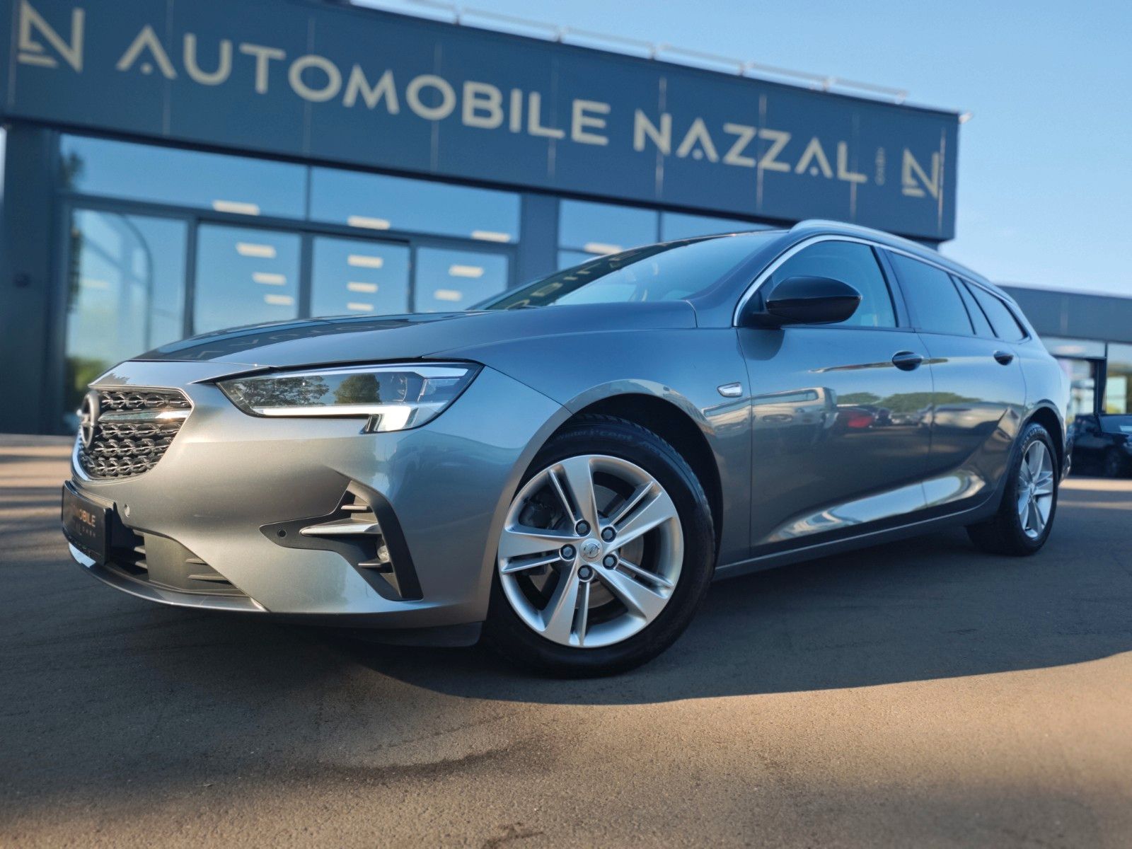 Fahrzeugabbildung Opel INSIGNIA 2.0 CDTI*LED*APPLE CAR*FACELIFT*AHK*