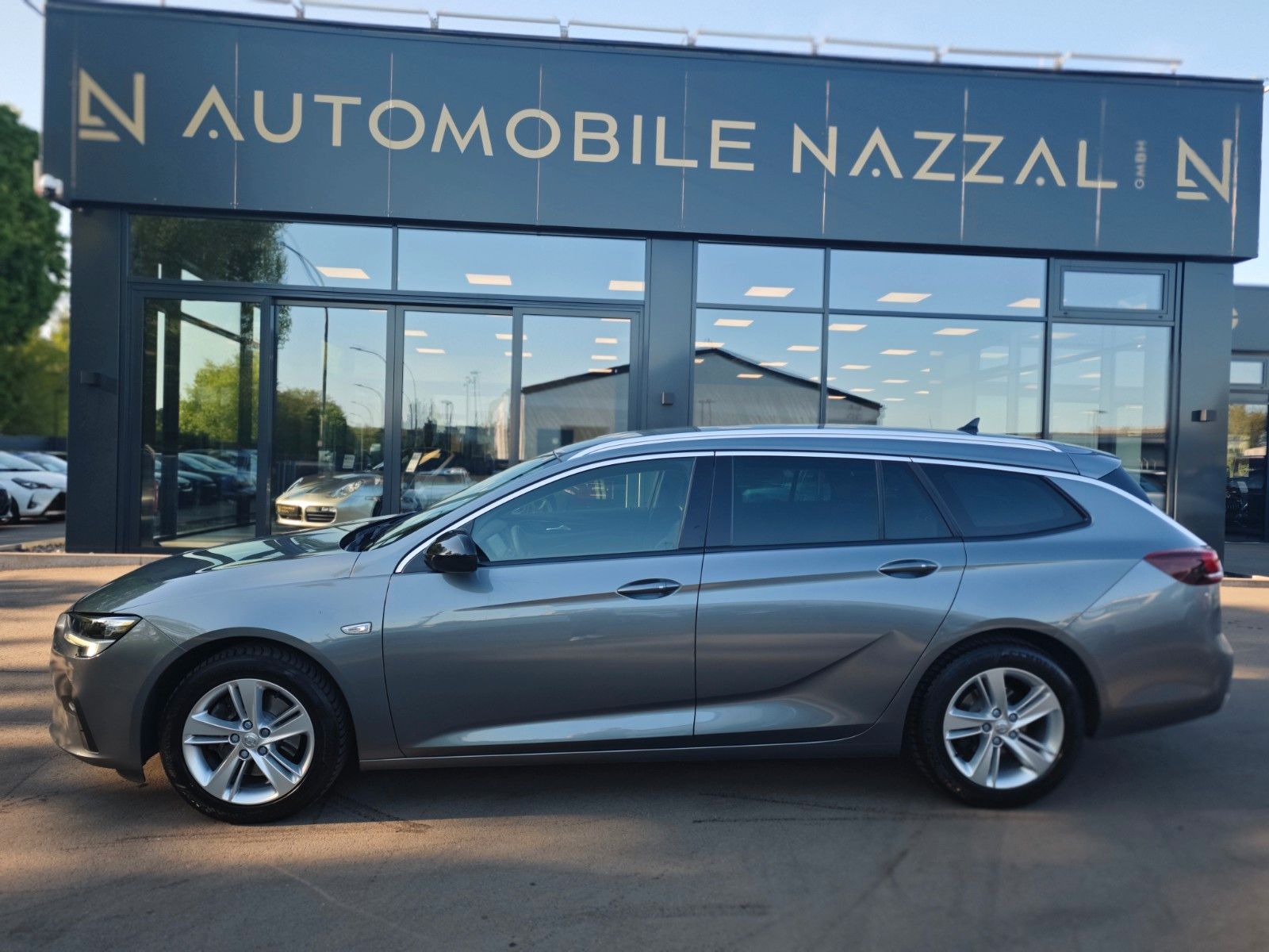 Fahrzeugabbildung Opel INSIGNIA 2.0 CDTI*LED*APPLE CAR*FACELIFT*AHK*