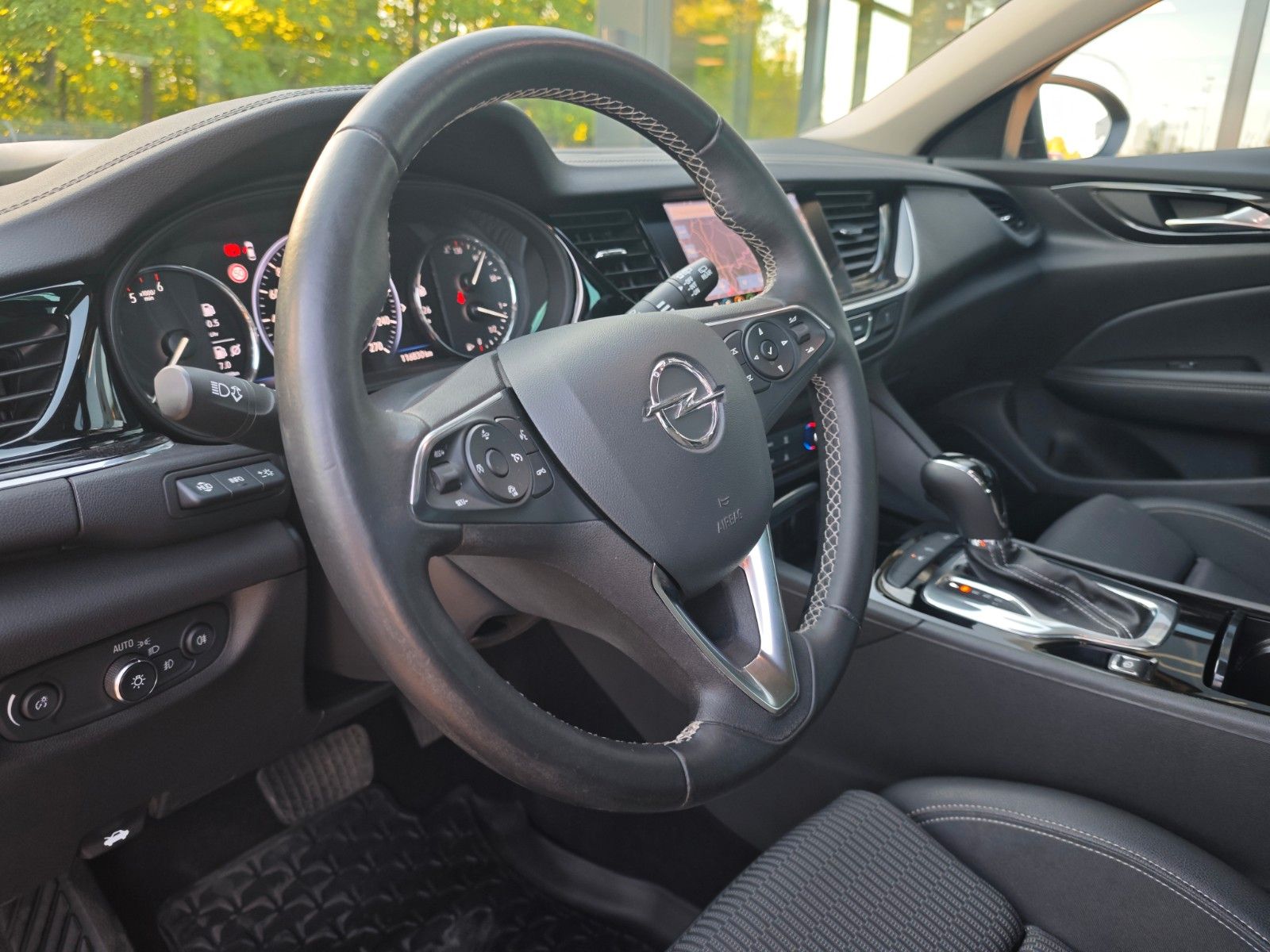 Fahrzeugabbildung Opel INSIGNIA 2.0 CDTI*LED*APPLE CAR*FACELIFT*AHK*