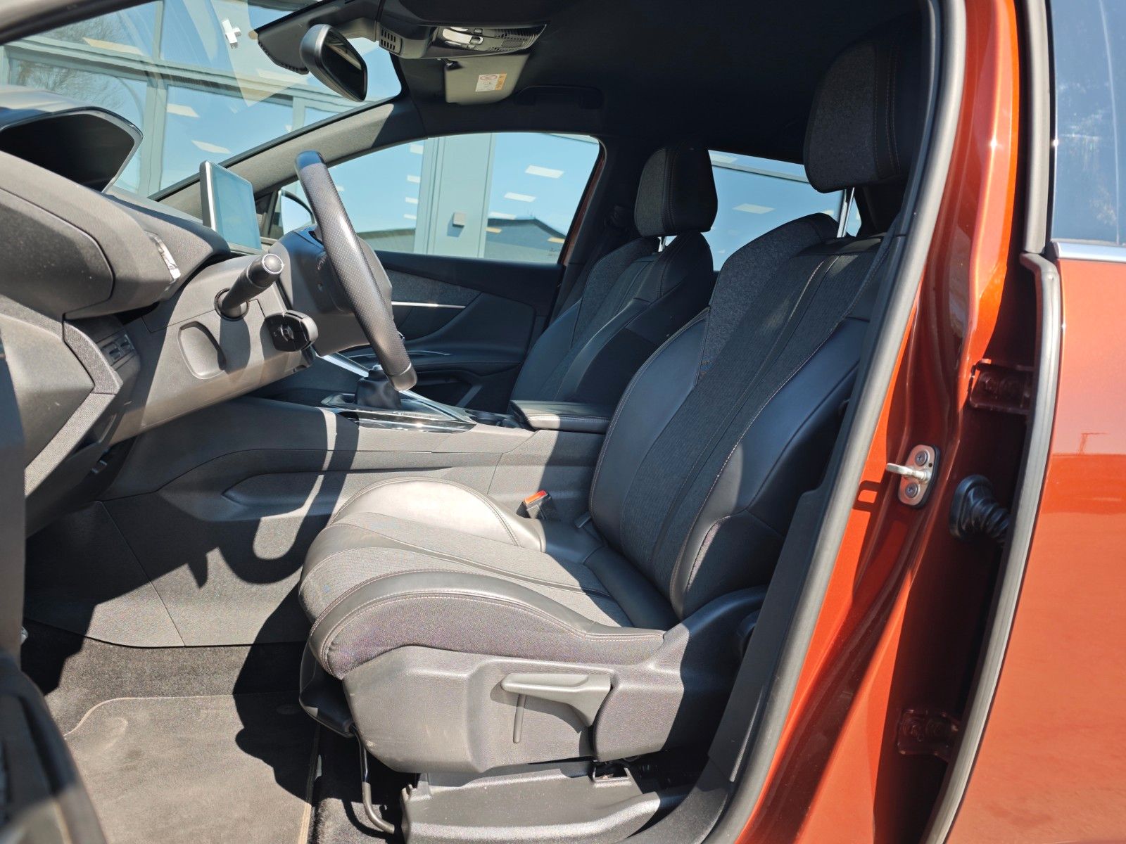 Fahrzeugabbildung Peugeot 3008 GT-LINE *360°KAMERA*NAVI*VOLL-LED*