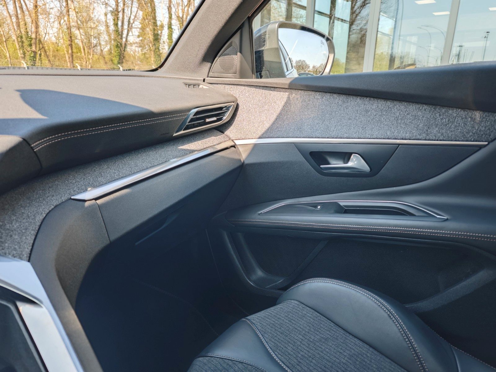 Fahrzeugabbildung Peugeot 3008 GT-LINE *360°KAMERA*NAVI*VOLL-LED*