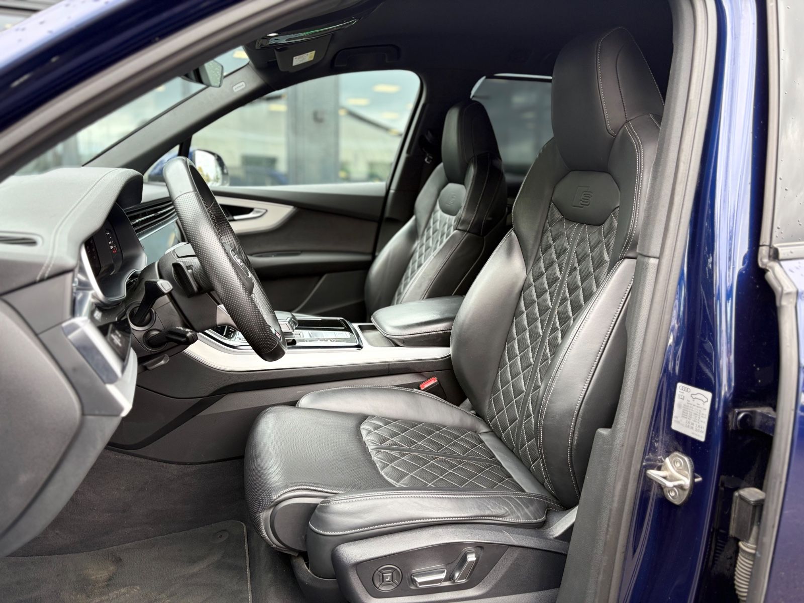 Fahrzeugabbildung Audi Q7 55 TFSIe QUATTRO S-LINE*VIRTUELL*LUFT*MASSAGE