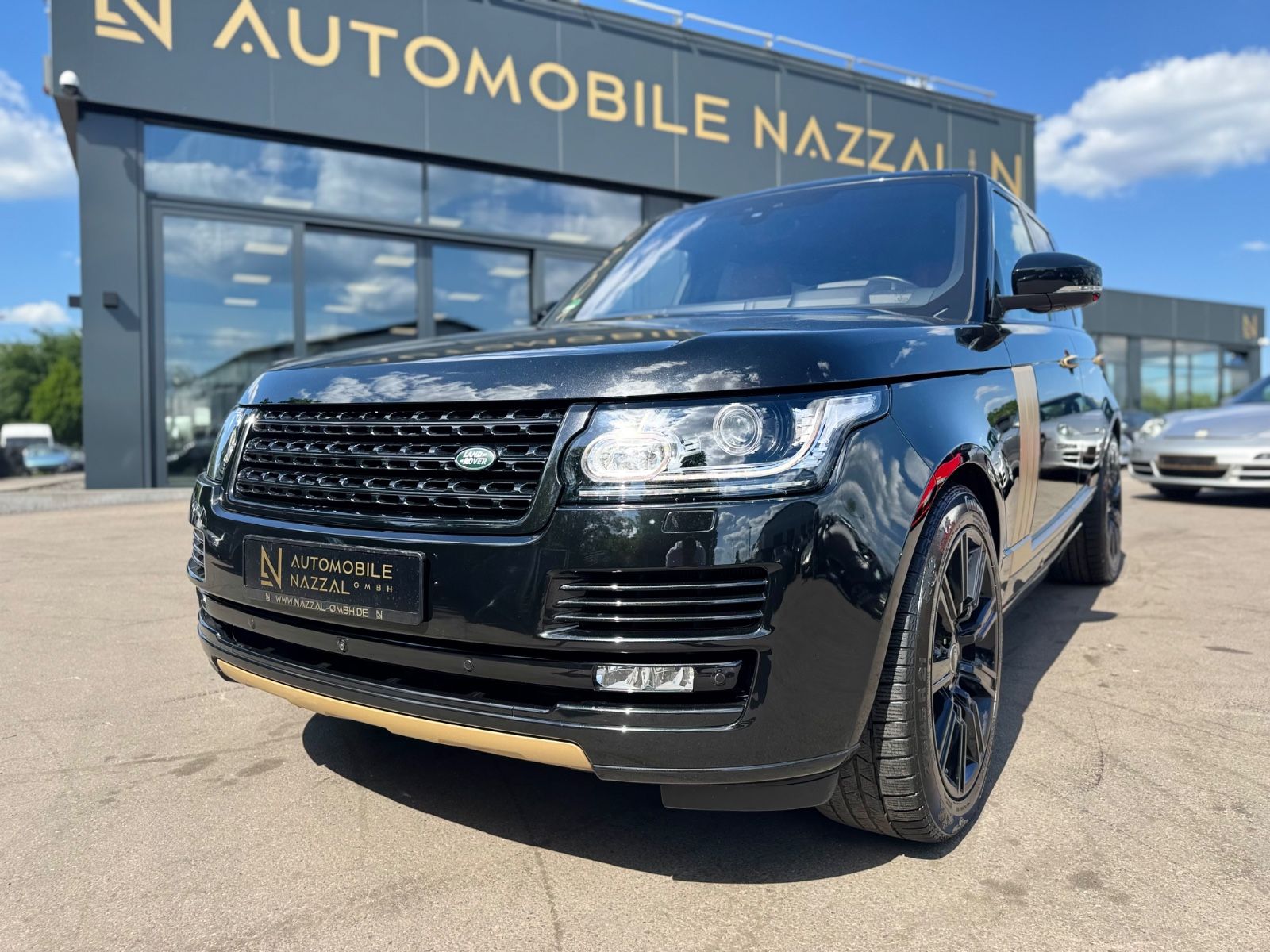 Fahrzeugabbildung Land Rover RANGE ROVER AUTOBIOGRAPHY *TV*MASSAGE*PANO.*COC*