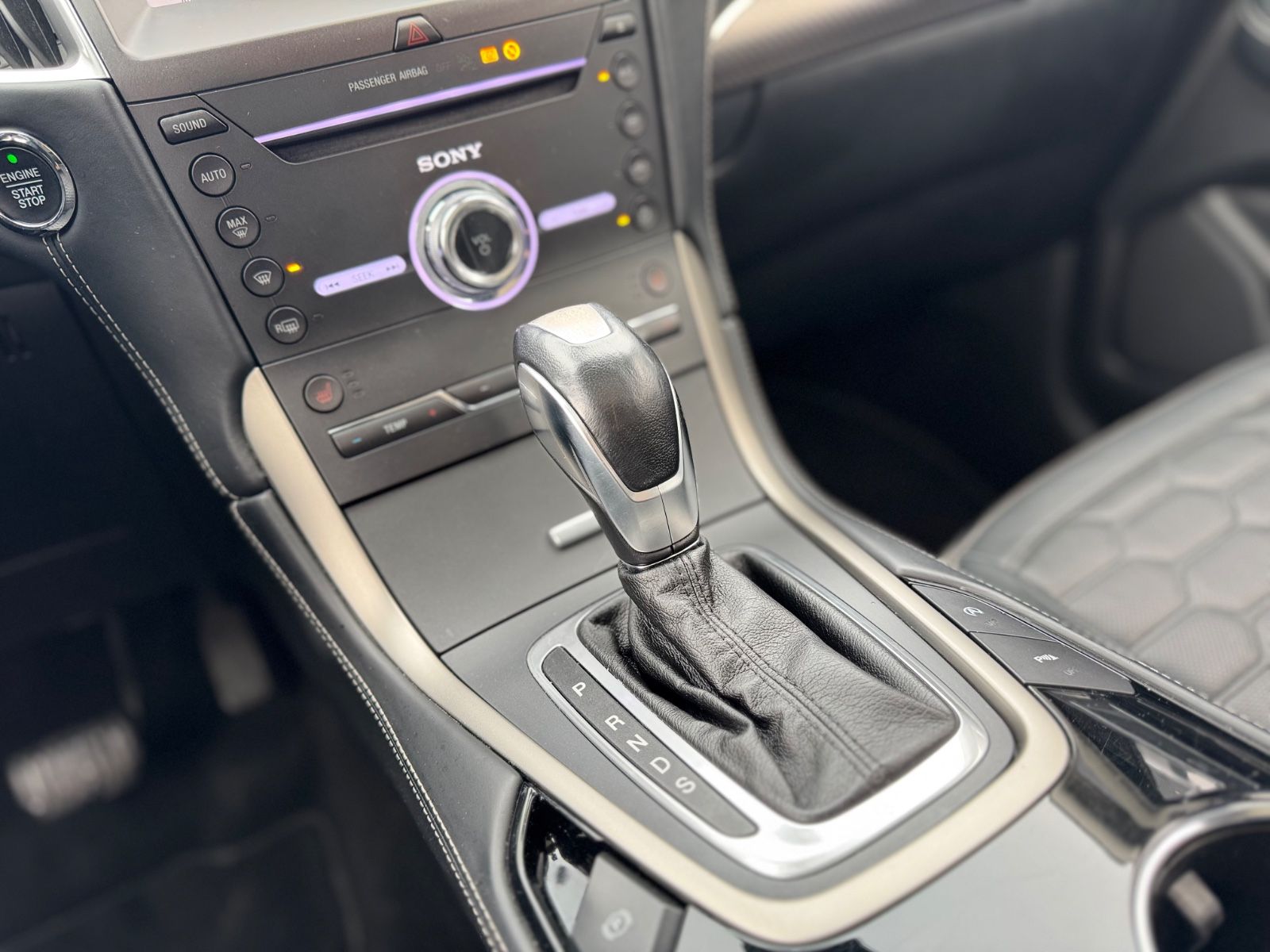 Fahrzeugabbildung Ford S-MAX VIGNALE*AUT.*VOLL-LED*KAMERA*PANORAMA*SONY