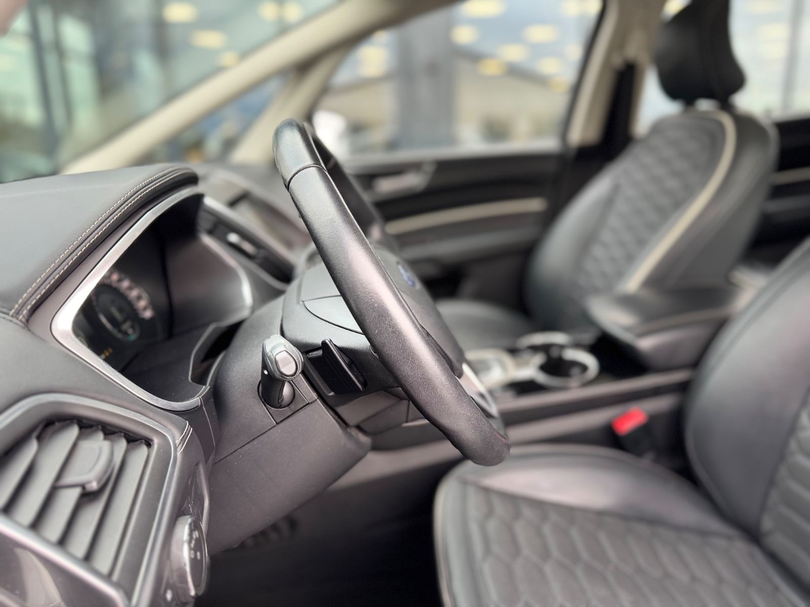 Fahrzeugabbildung Ford S-MAX VIGNALE*AUT.*VOLL-LED*KAMERA*PANORAMA*SONY