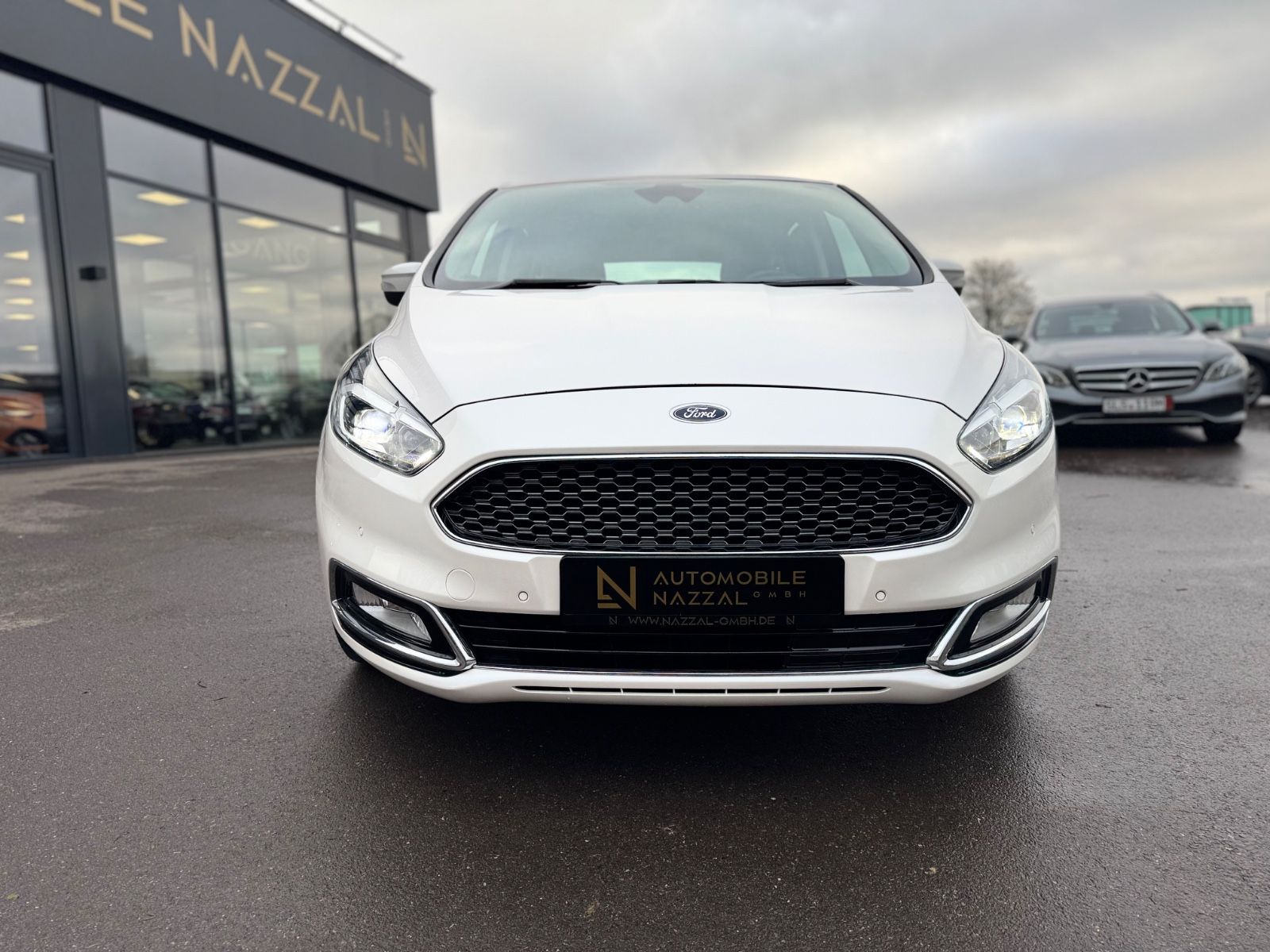 Fahrzeugabbildung Ford S-MAX VIGNALE*AUT.*VOLL-LED*KAMERA*PANORAMA*SONY